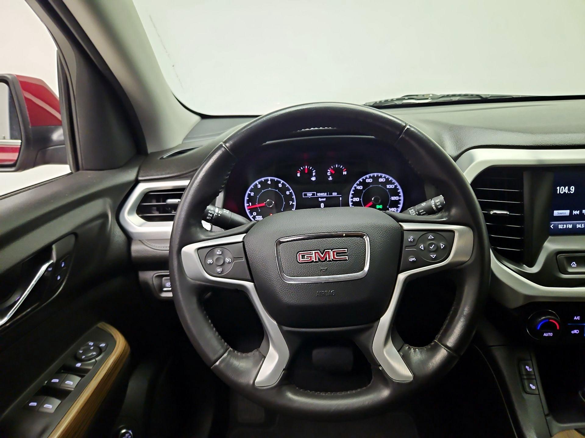 Thumbnail: 2018 GMC Acadia - 10