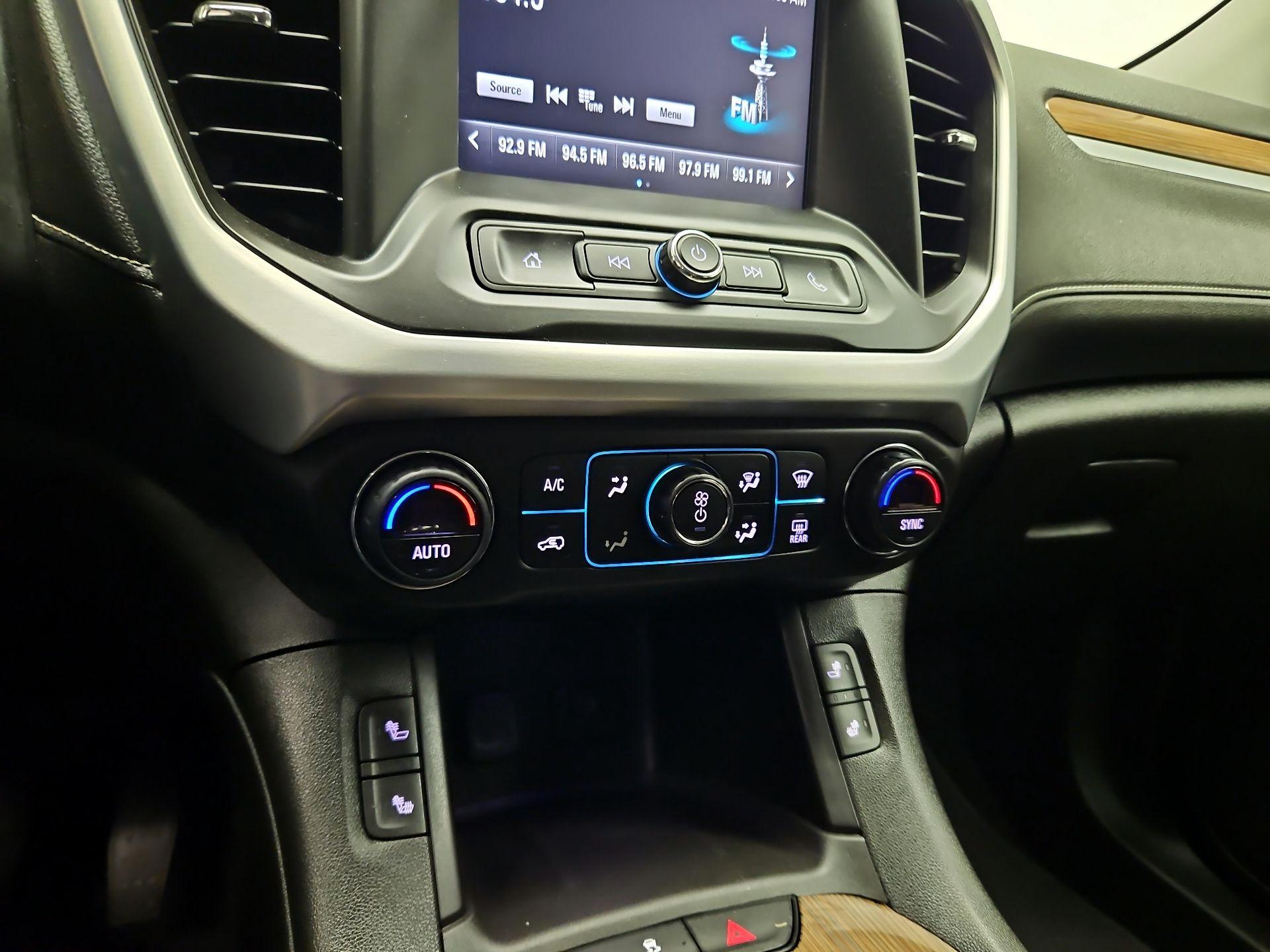 Thumbnail: 2018 GMC Acadia - 15