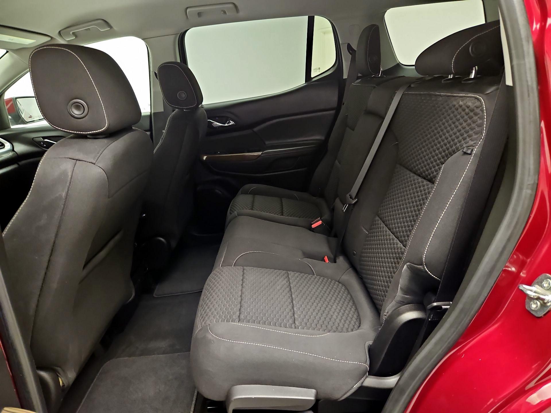 Thumbnail: 2018 GMC Acadia - 17