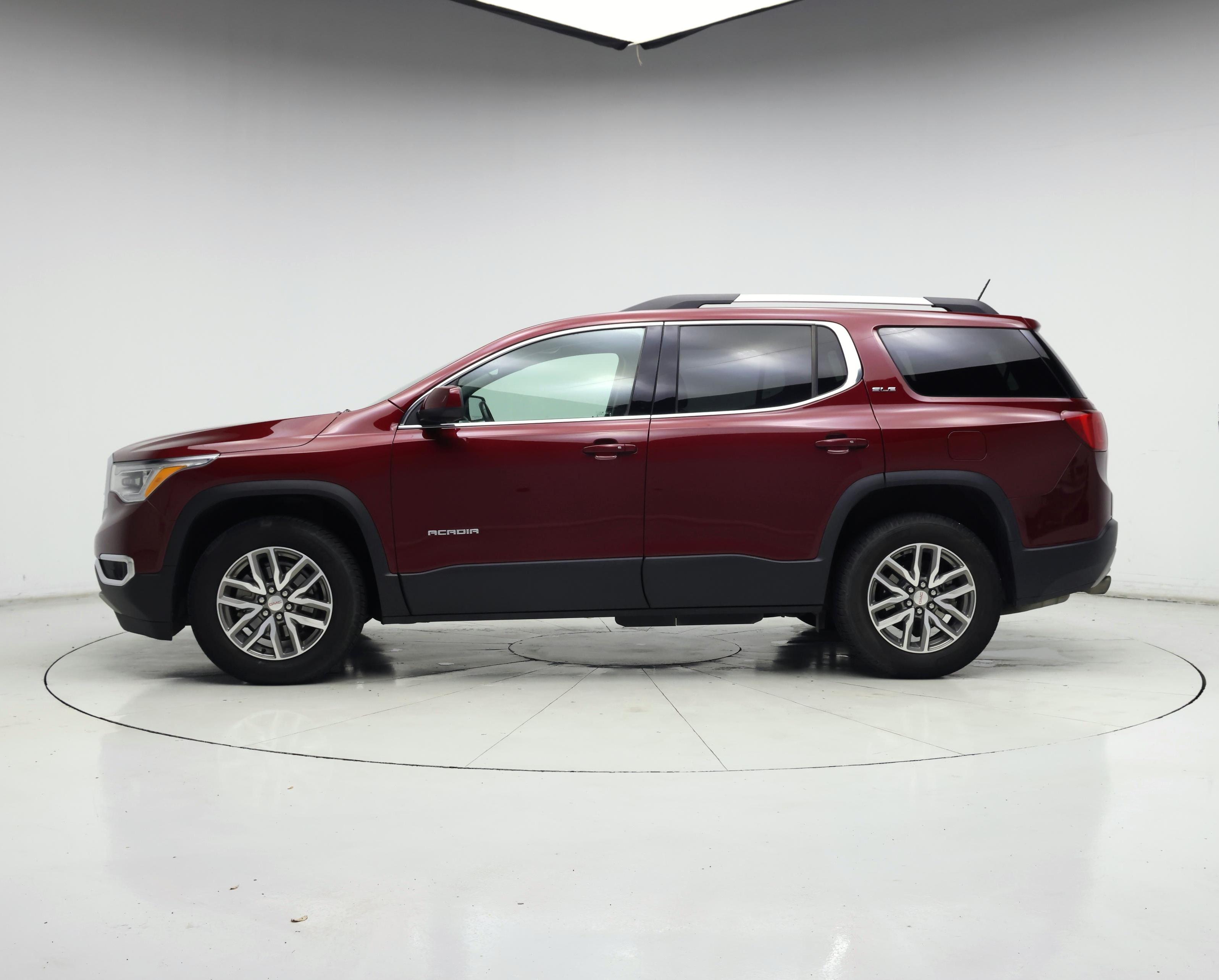 Thumbnail: 2018 GMC Acadia - 3
