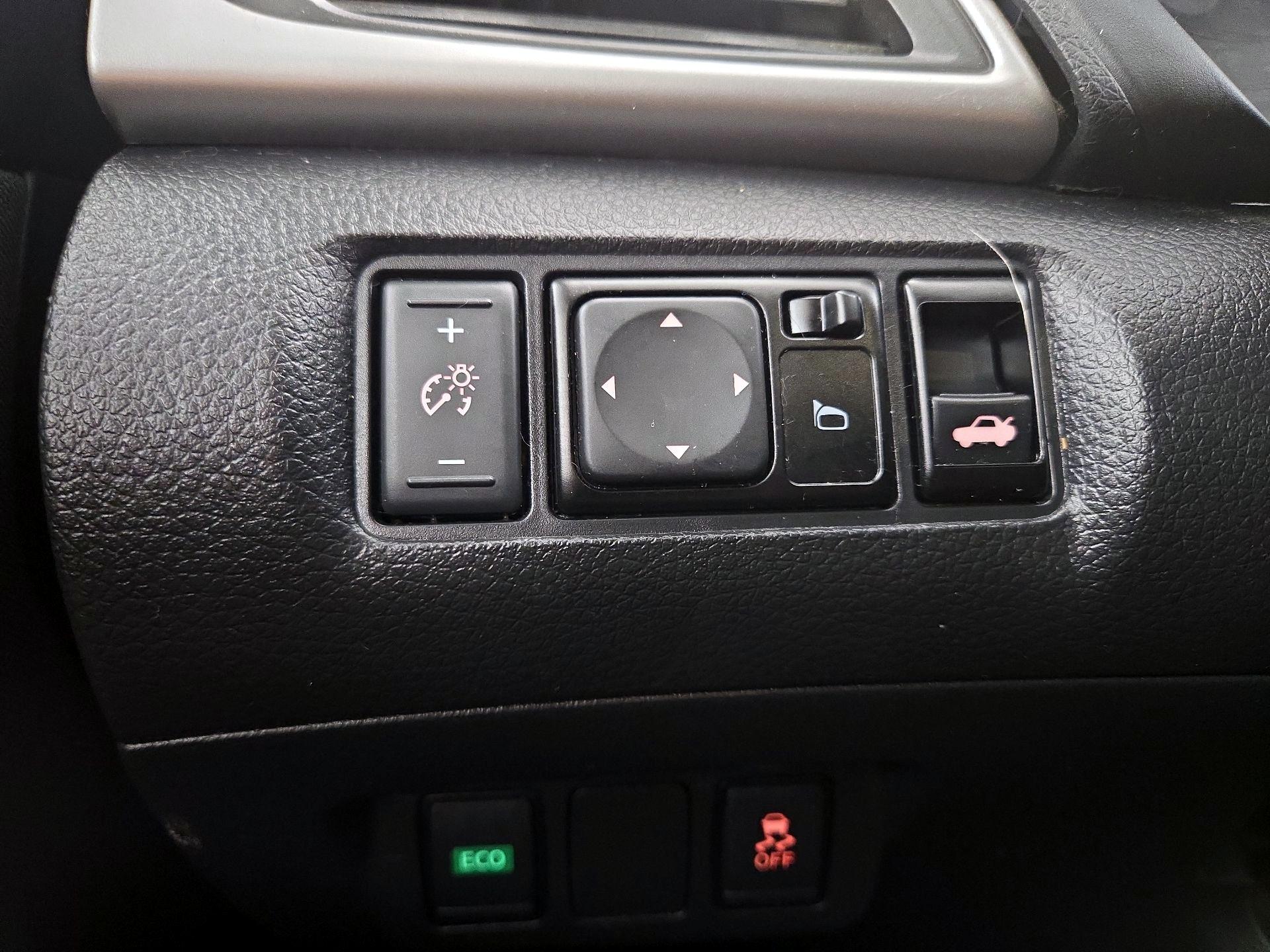 Thumbnail: 2019 Nissan Sentra - 13