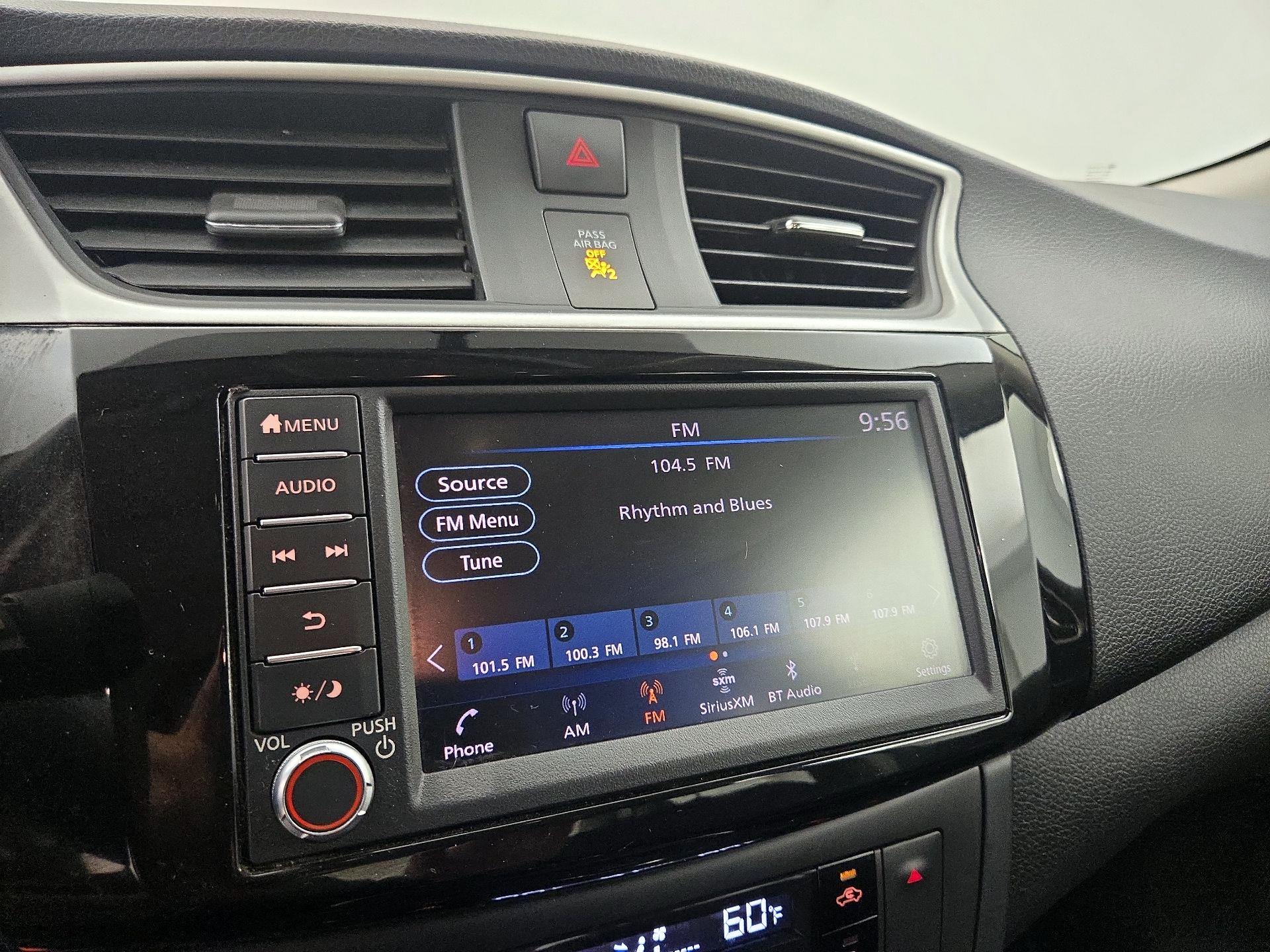 Thumbnail: 2019 Nissan Sentra - 15