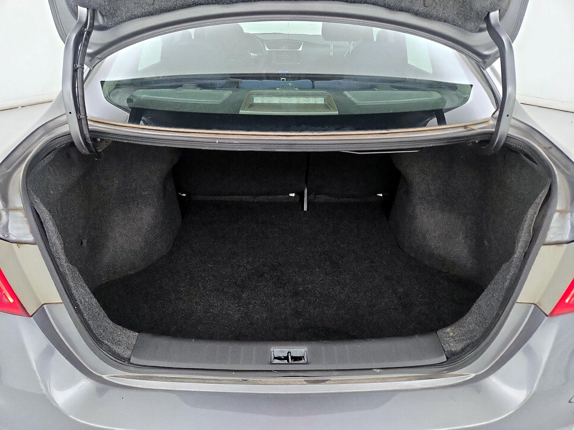 Thumbnail: 2019 Nissan Sentra - 20