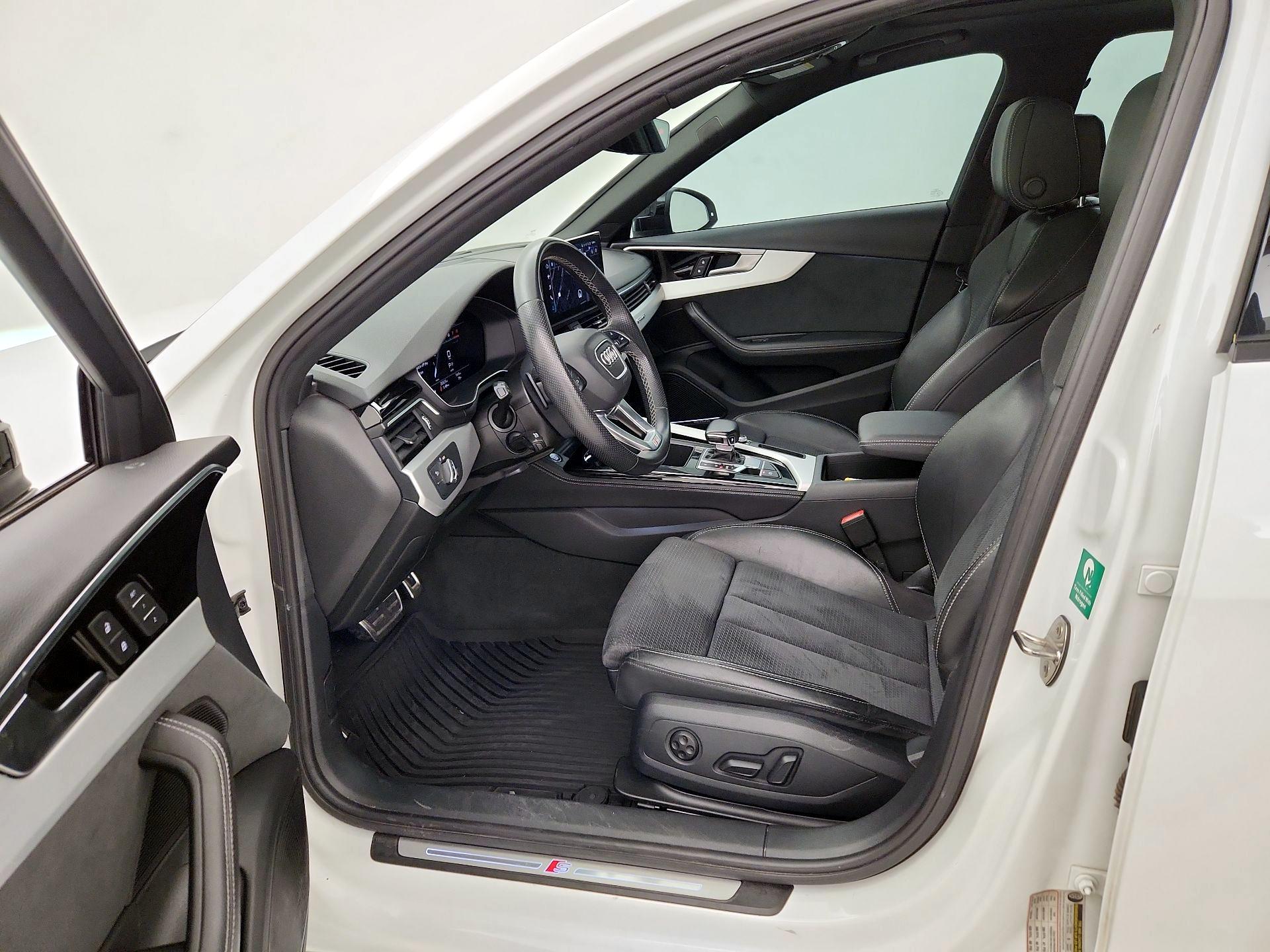 Thumbnail: 2022 Audi A4 - 11