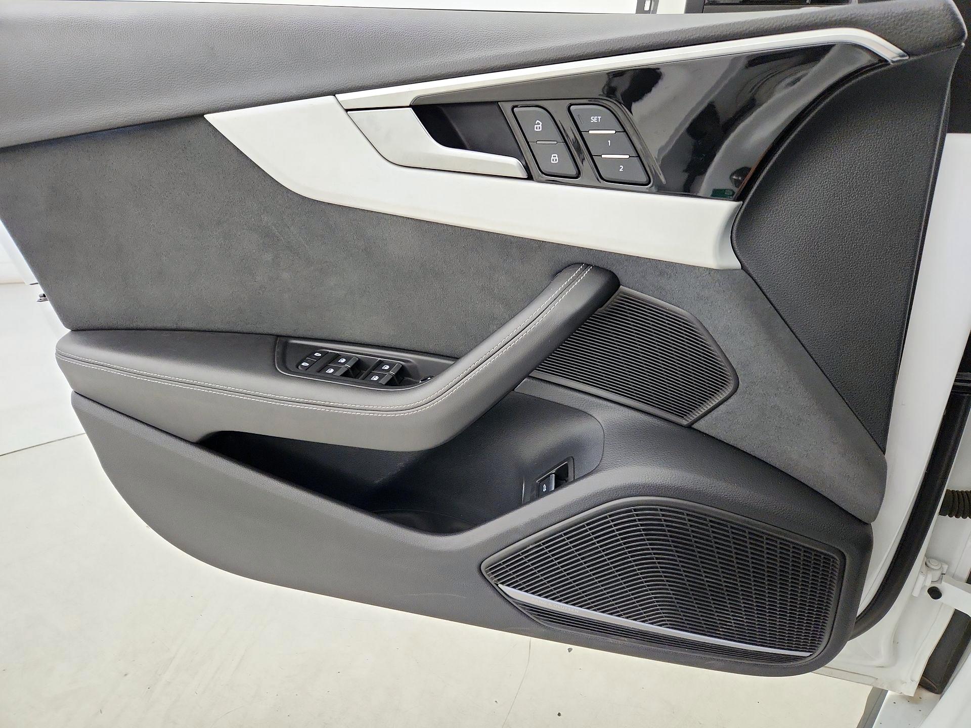 Thumbnail: 2022 Audi A4 - 12