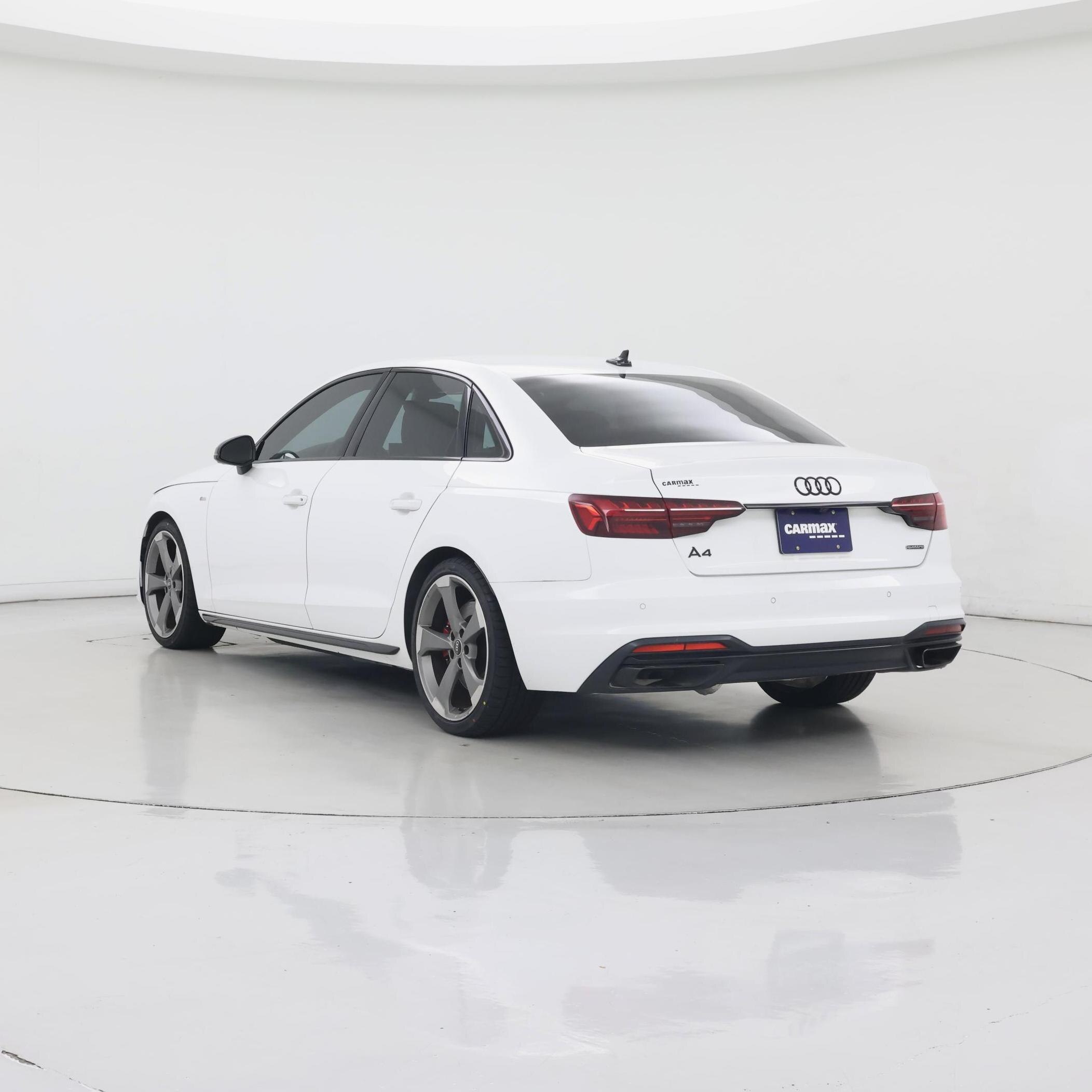 Thumbnail: 2022 Audi A4 - 2