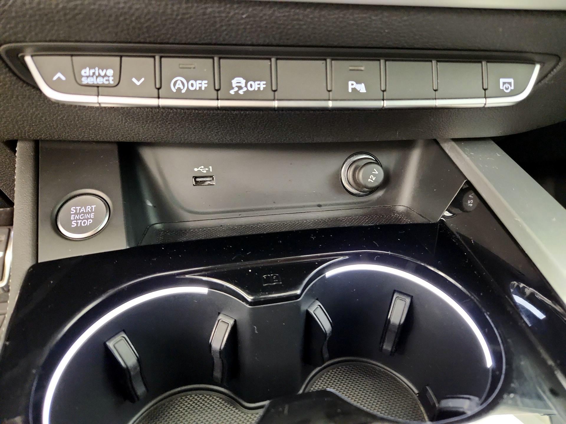 Thumbnail: 2022 Audi A4 - 19