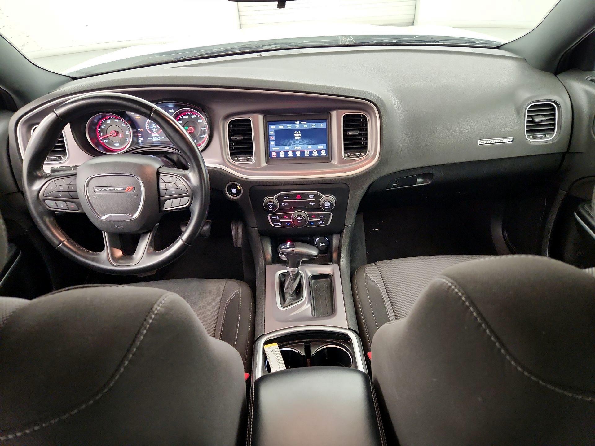 Thumbnail: 2022 Dodge Charger - 9