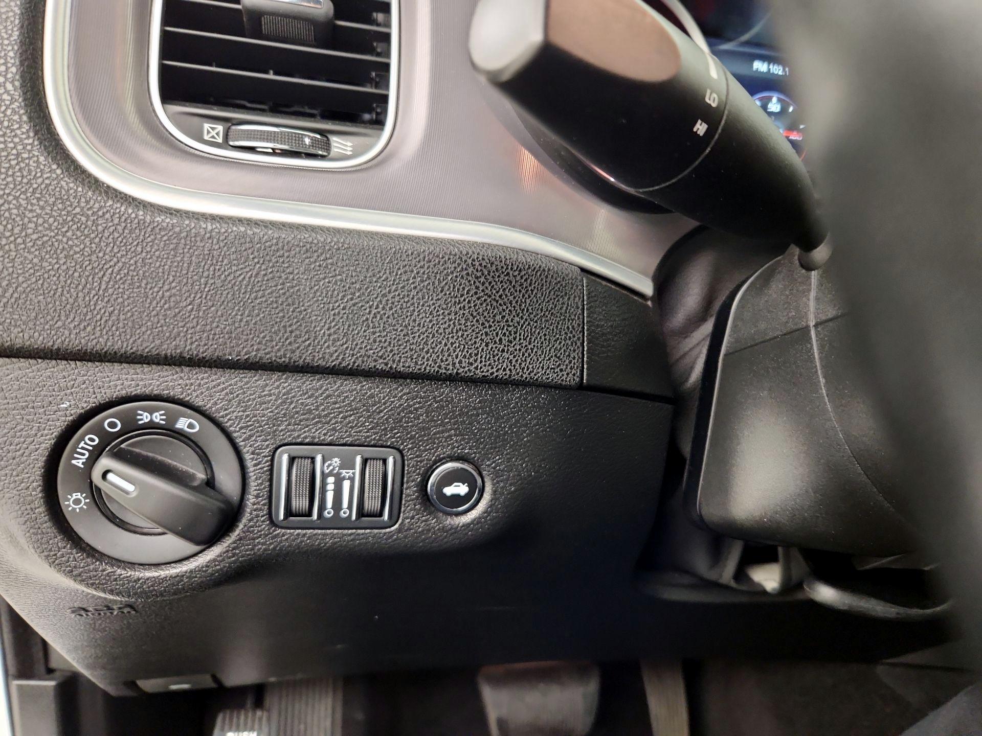 Thumbnail: 2022 Dodge Charger - 13