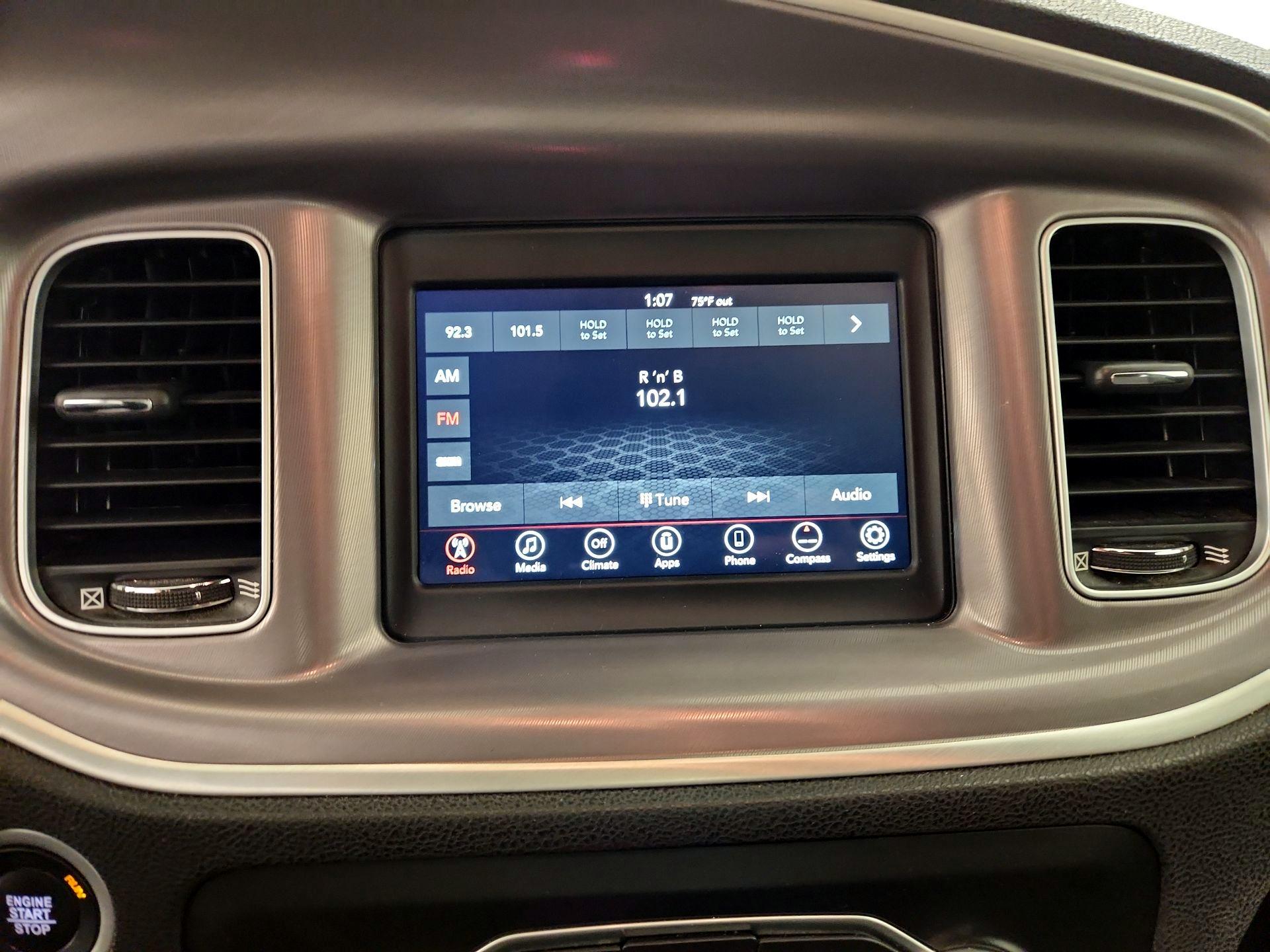 Thumbnail: 2022 Dodge Charger - 15