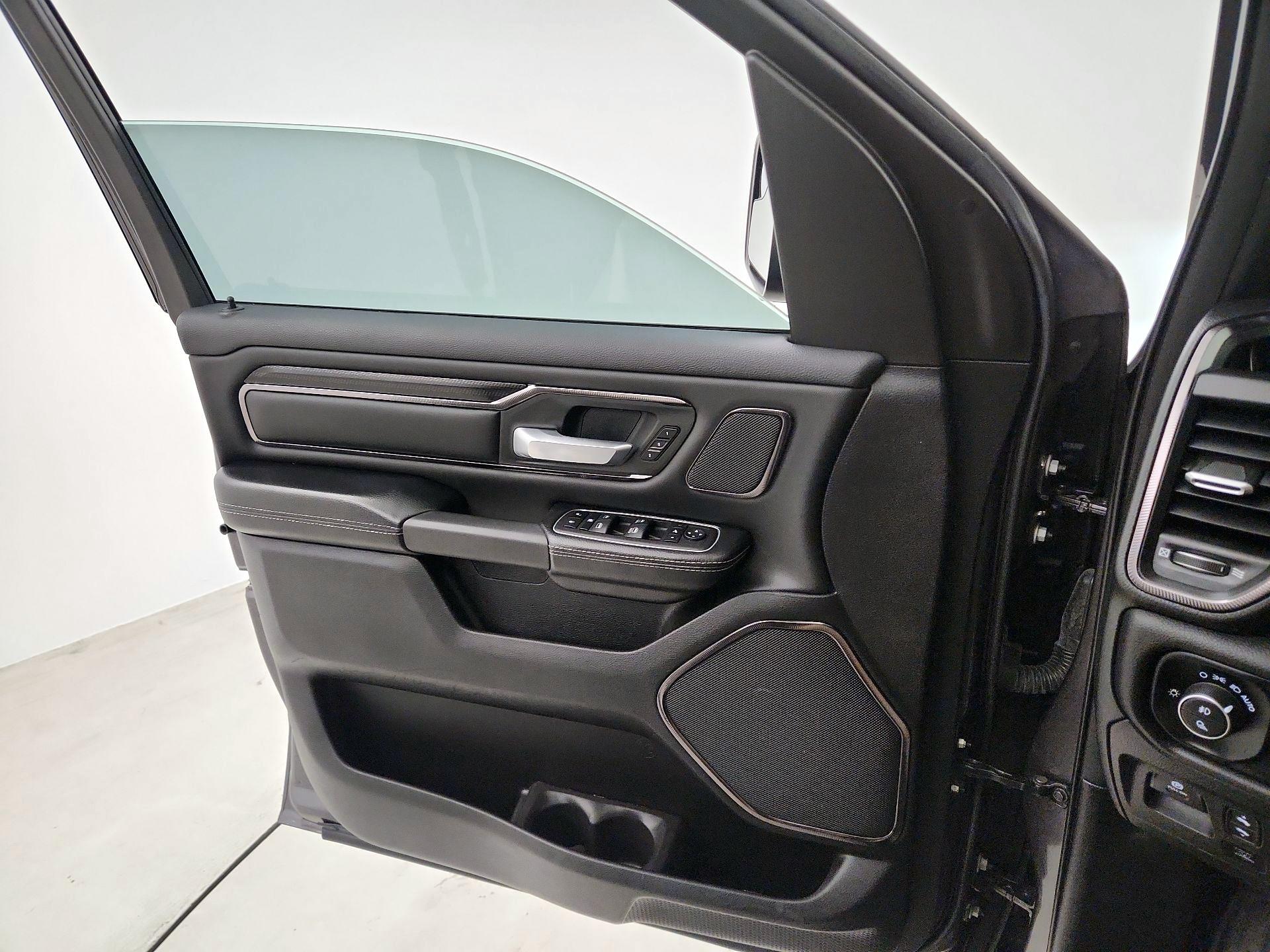 Thumbnail: 2024 RAM 1500 - 10