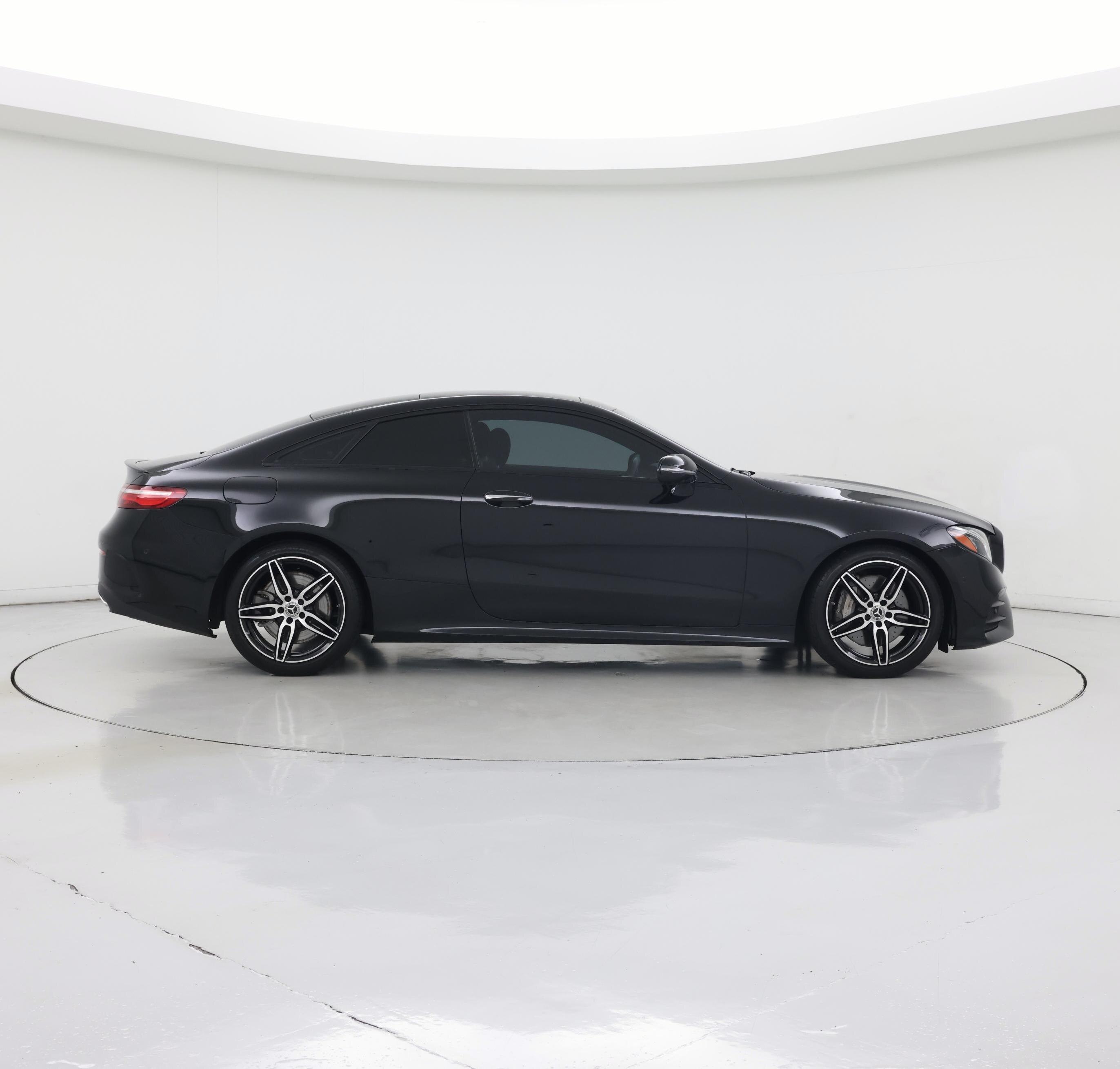 Thumbnail: 2020 Mercedes-Benz E-Class - 7