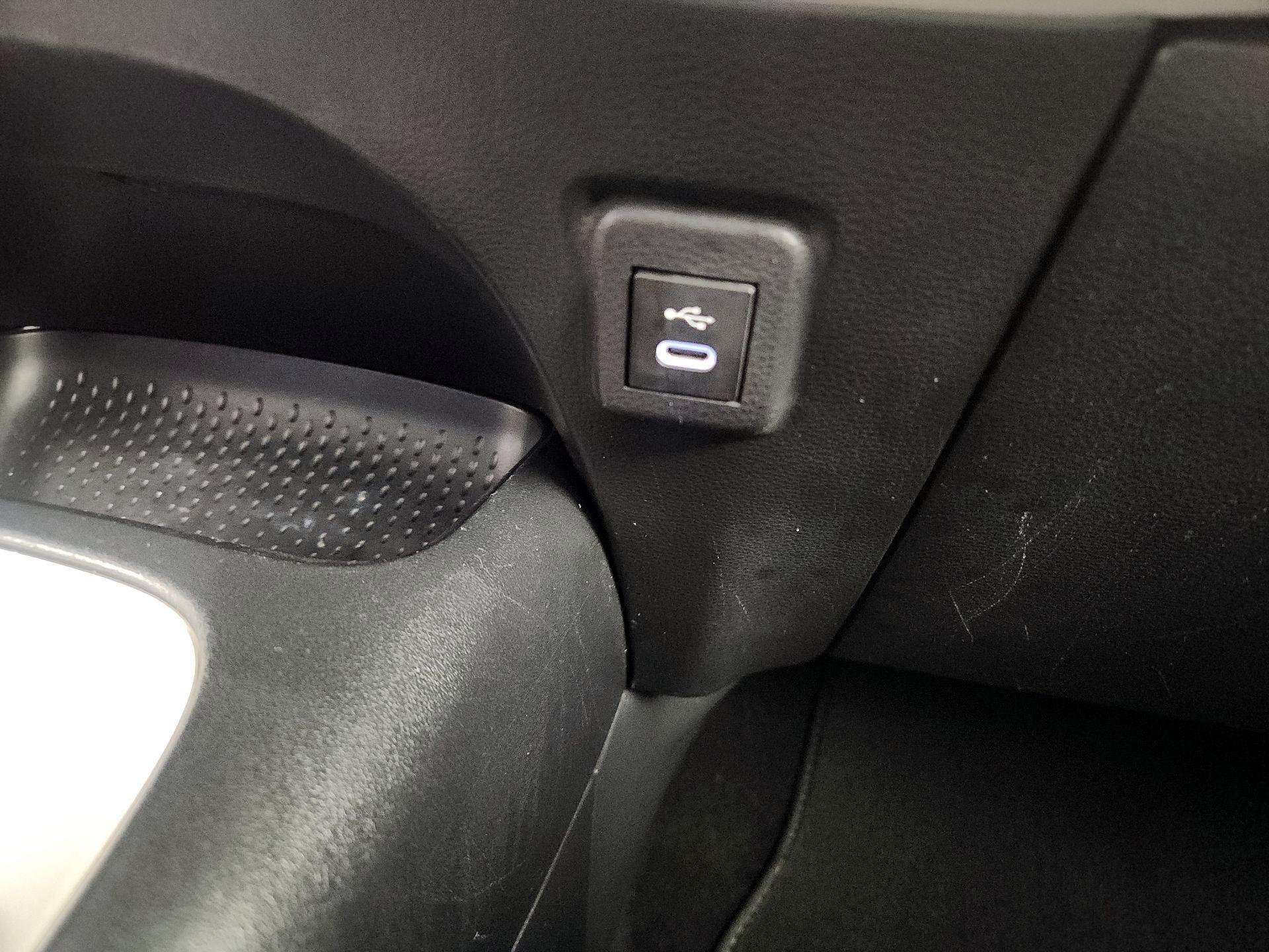 Thumbnail: 2023 Toyota Corolla - 19