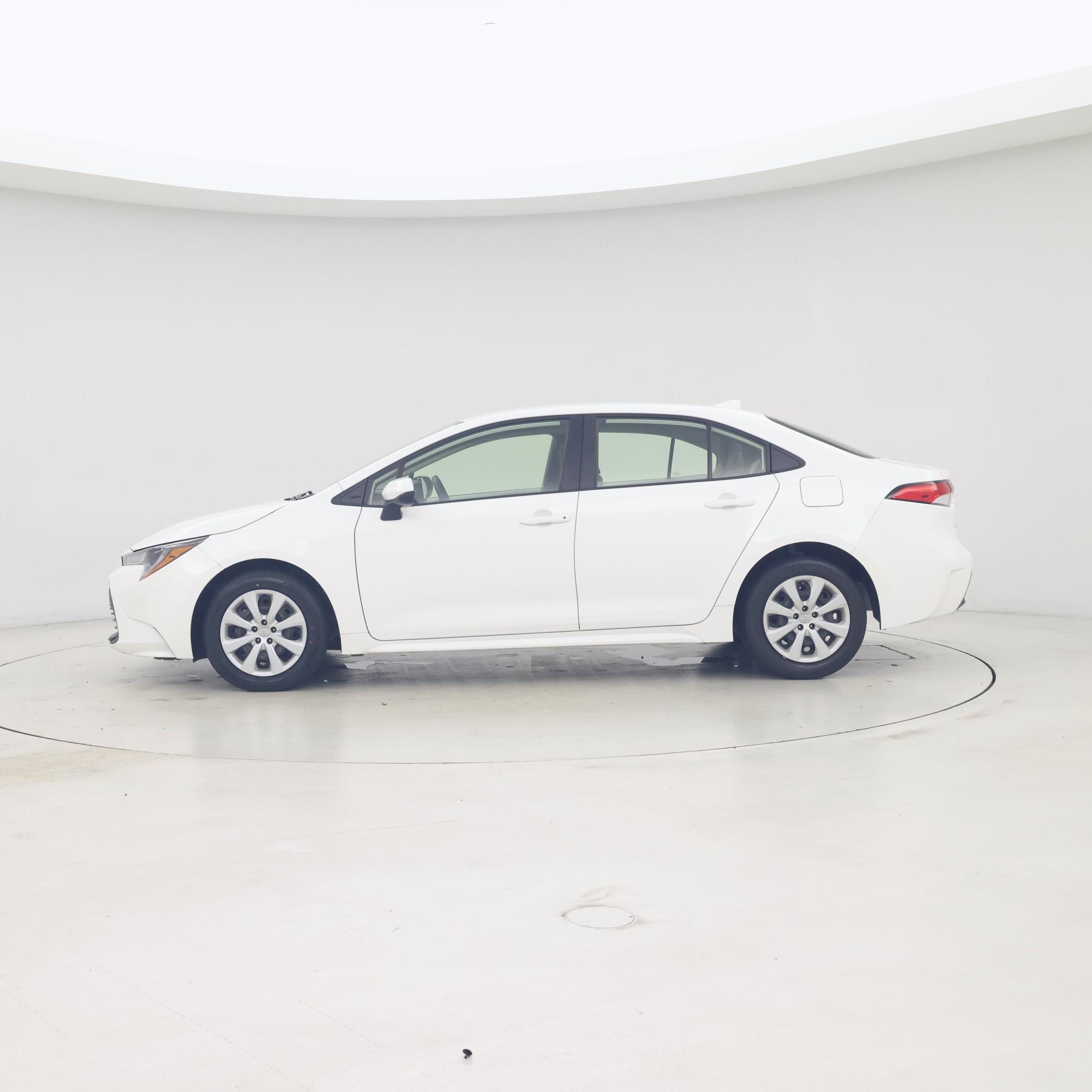 Thumbnail: 2023 Toyota Corolla - 3