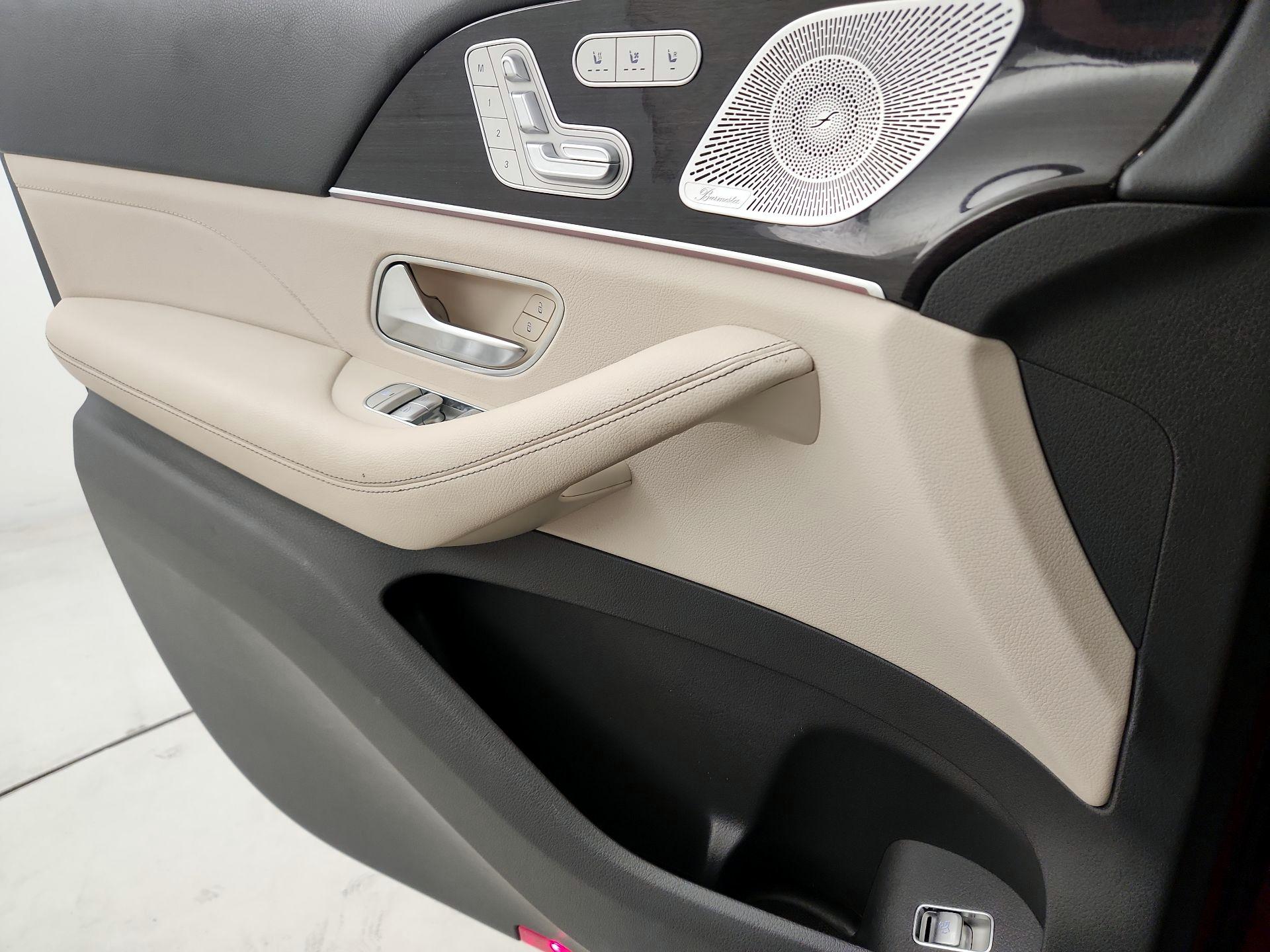 Thumbnail: 2020 Mercedes-Benz GLE - 12