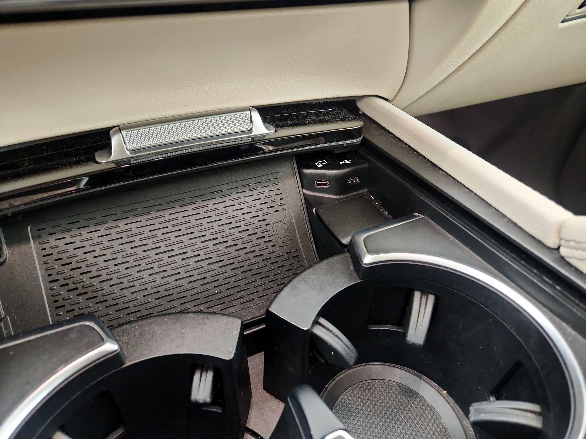 Thumbnail: 2020 Mercedes-Benz GLE - 19