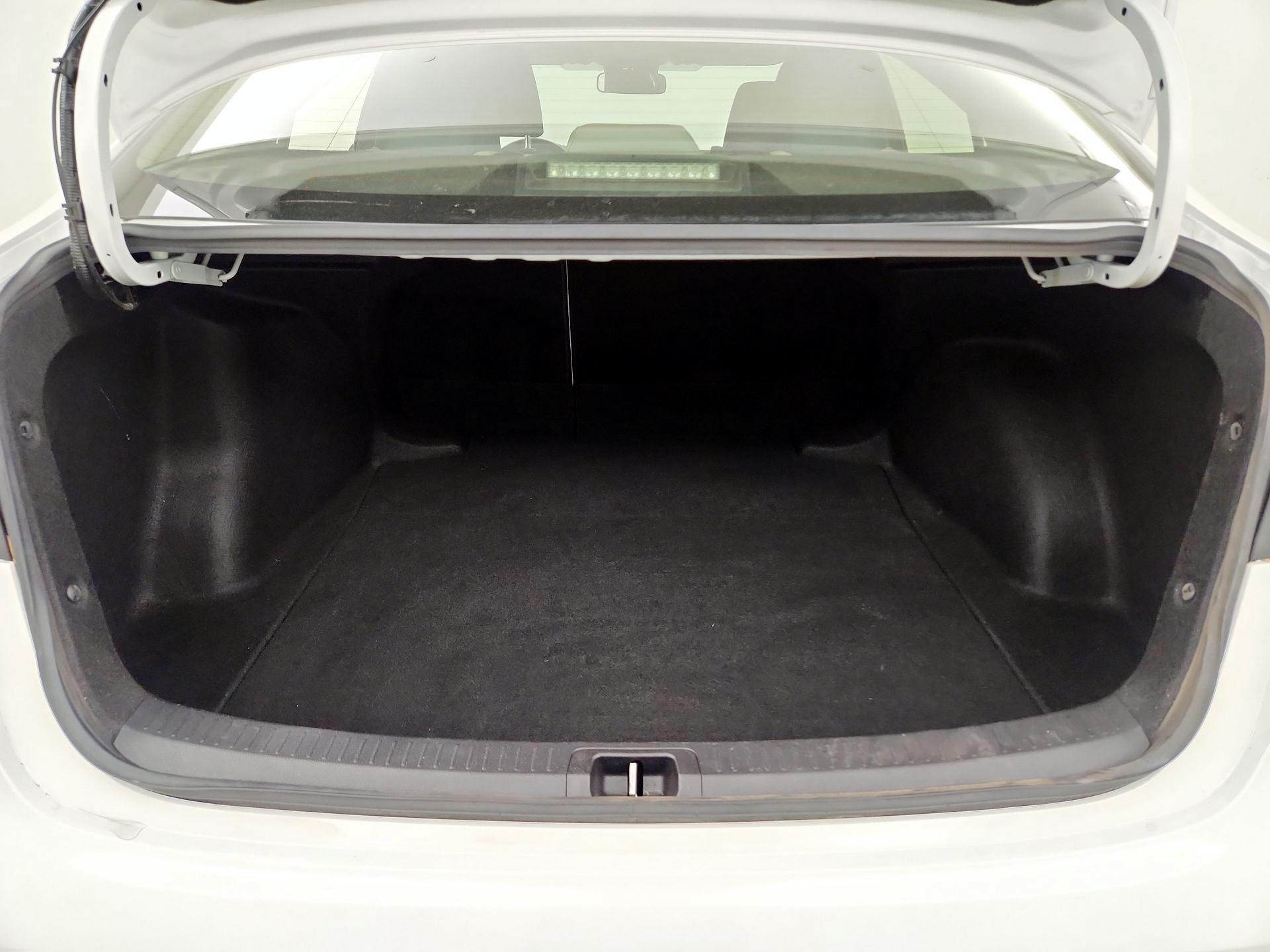 Thumbnail: 2023 Toyota Corolla - 16