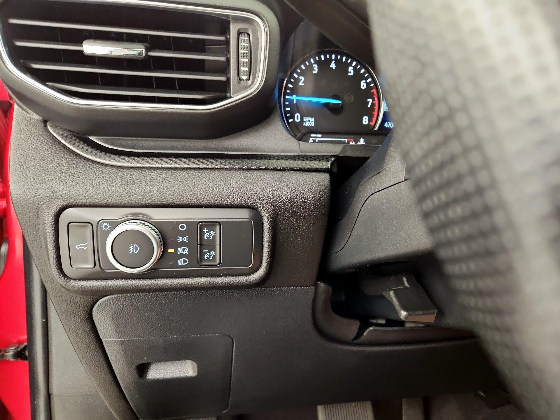 Thumbnail: 2022 Ford Explorer - 13