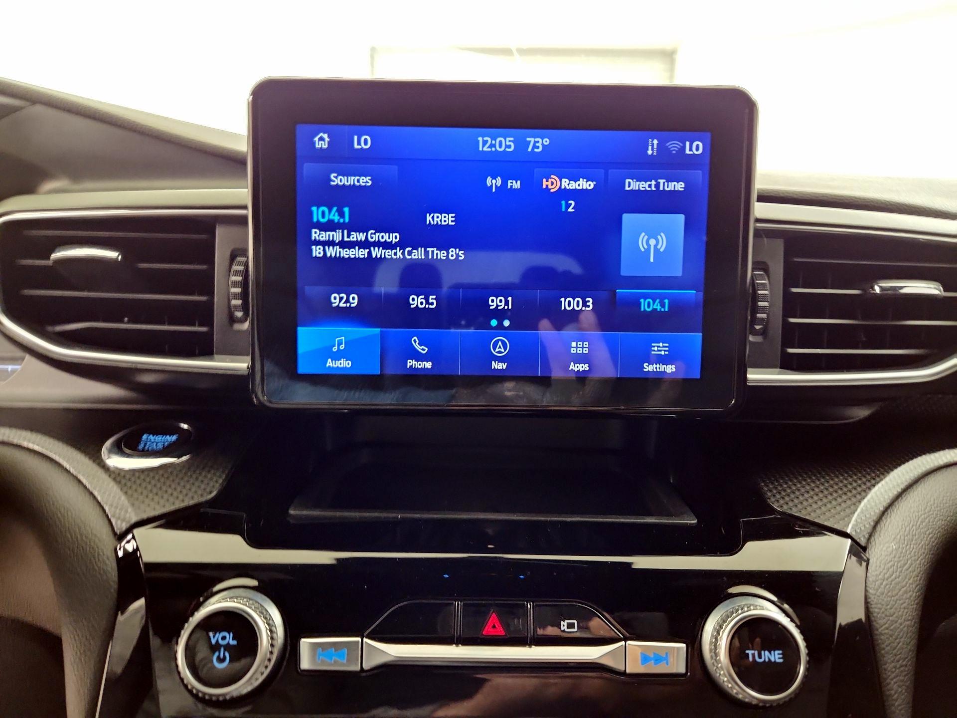 Thumbnail: 2022 Ford Explorer - 16