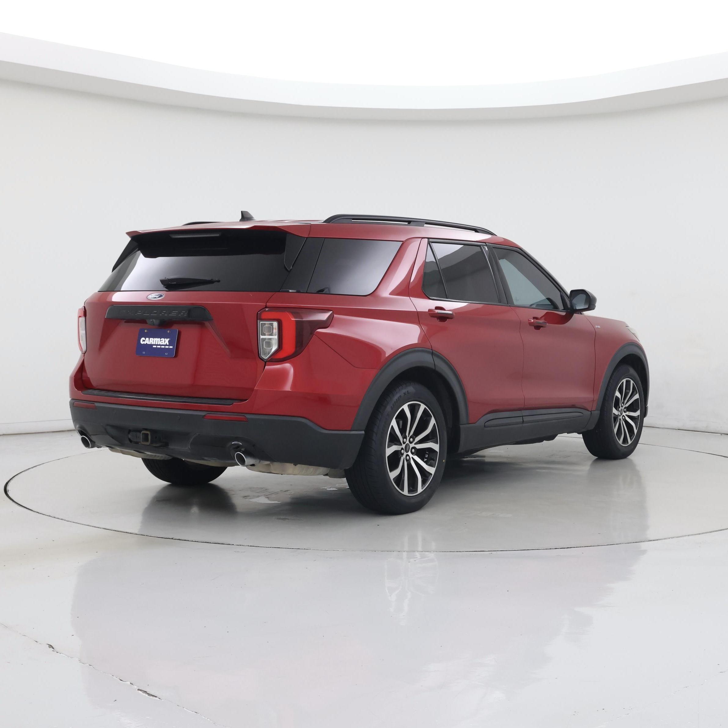 Thumbnail: 2022 Ford Explorer - 8