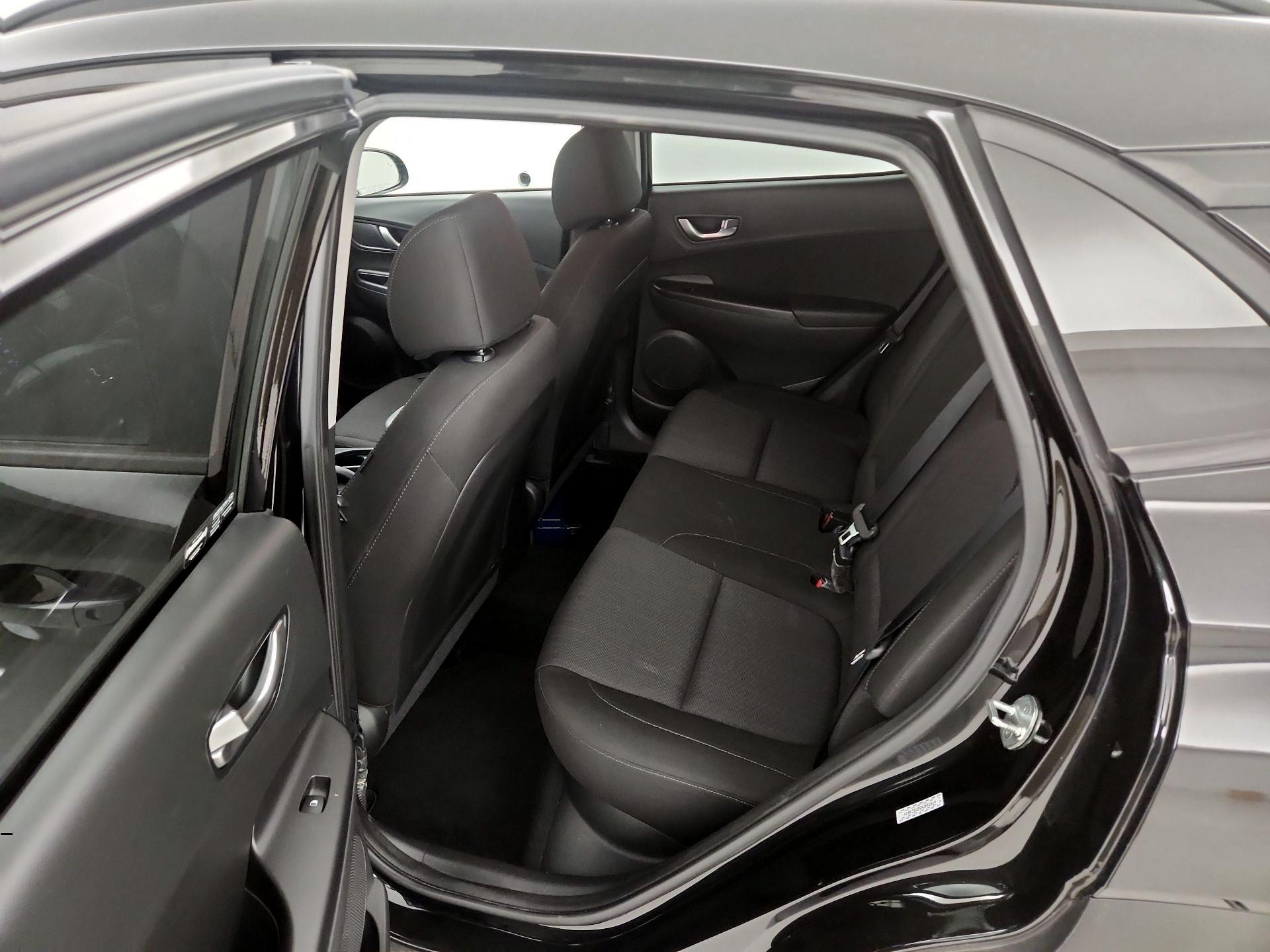 Thumbnail: 2022 Hyundai Kona - 18