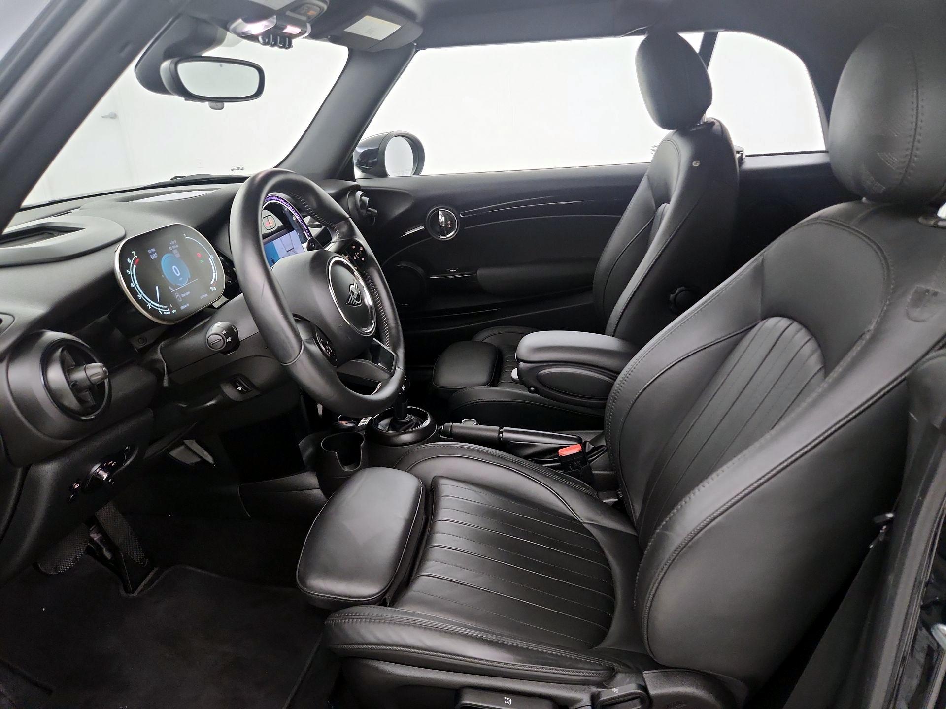 Thumbnail: 2022 MINI Cooper - 9