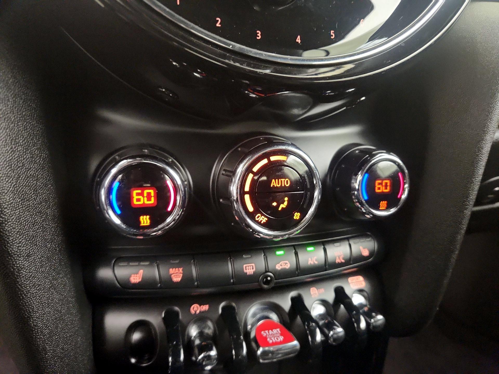 Thumbnail: 2022 MINI Cooper - 14