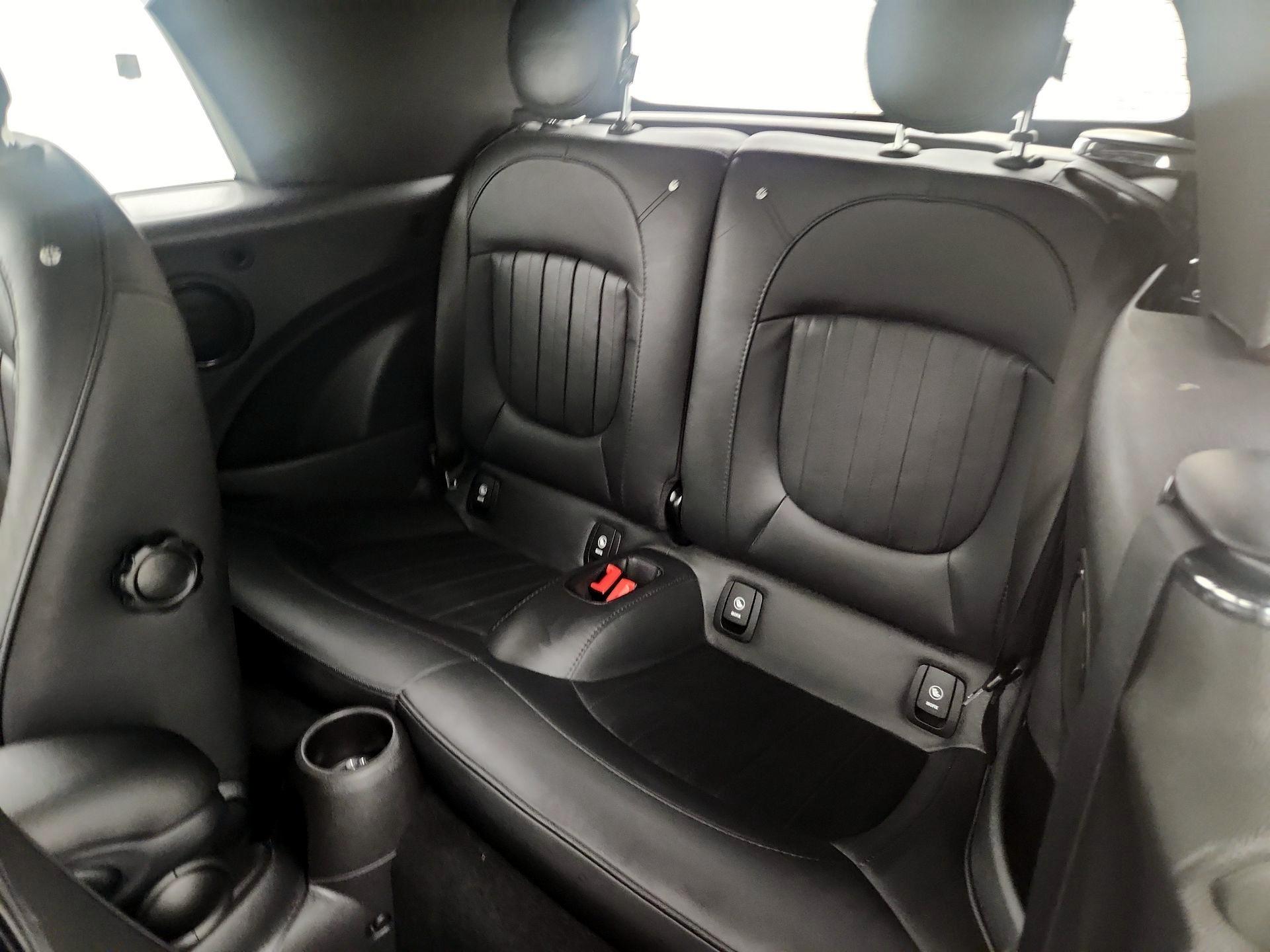 Thumbnail: 2022 MINI Cooper - 17