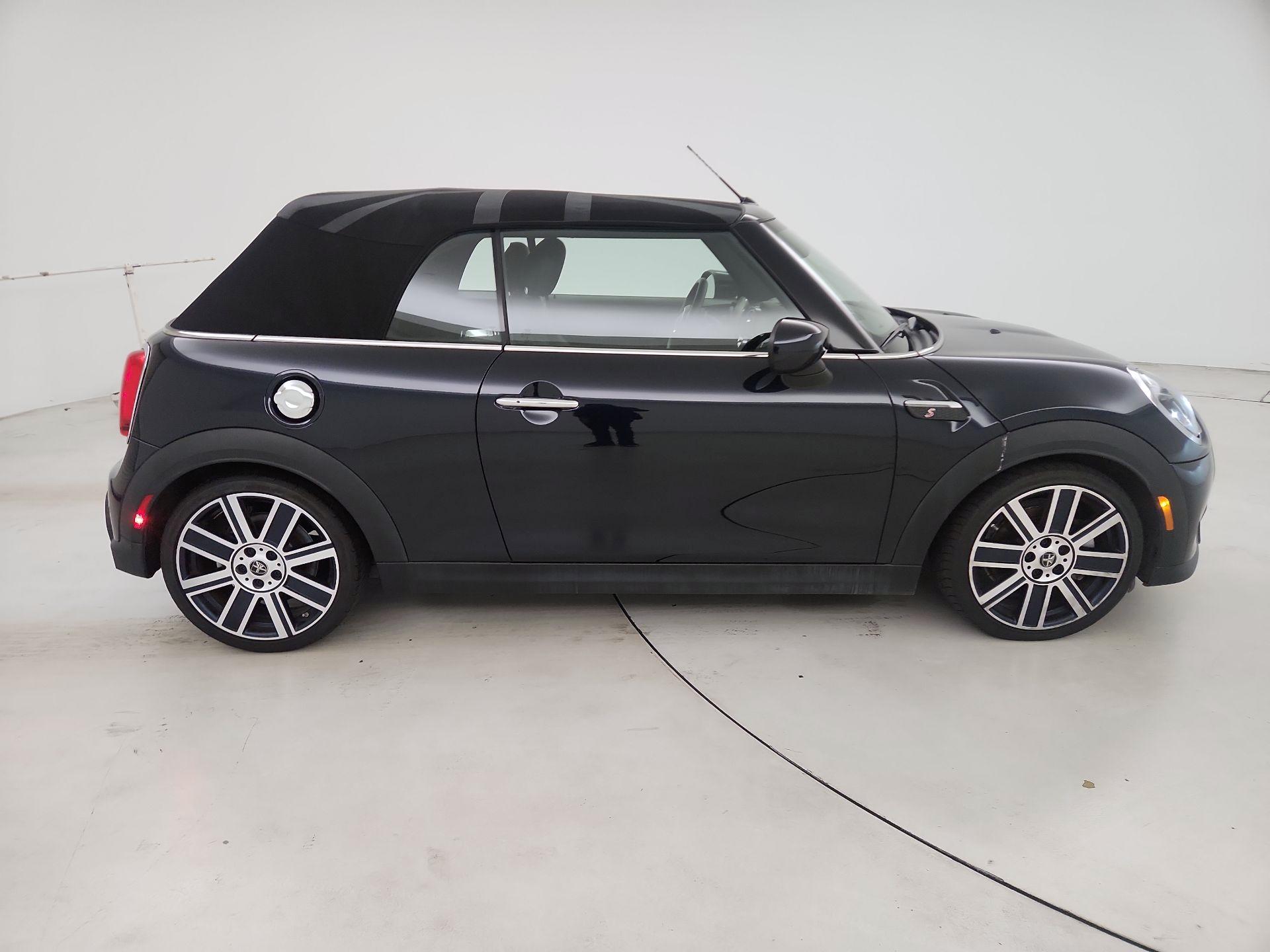 Thumbnail: 2022 MINI Cooper - 4