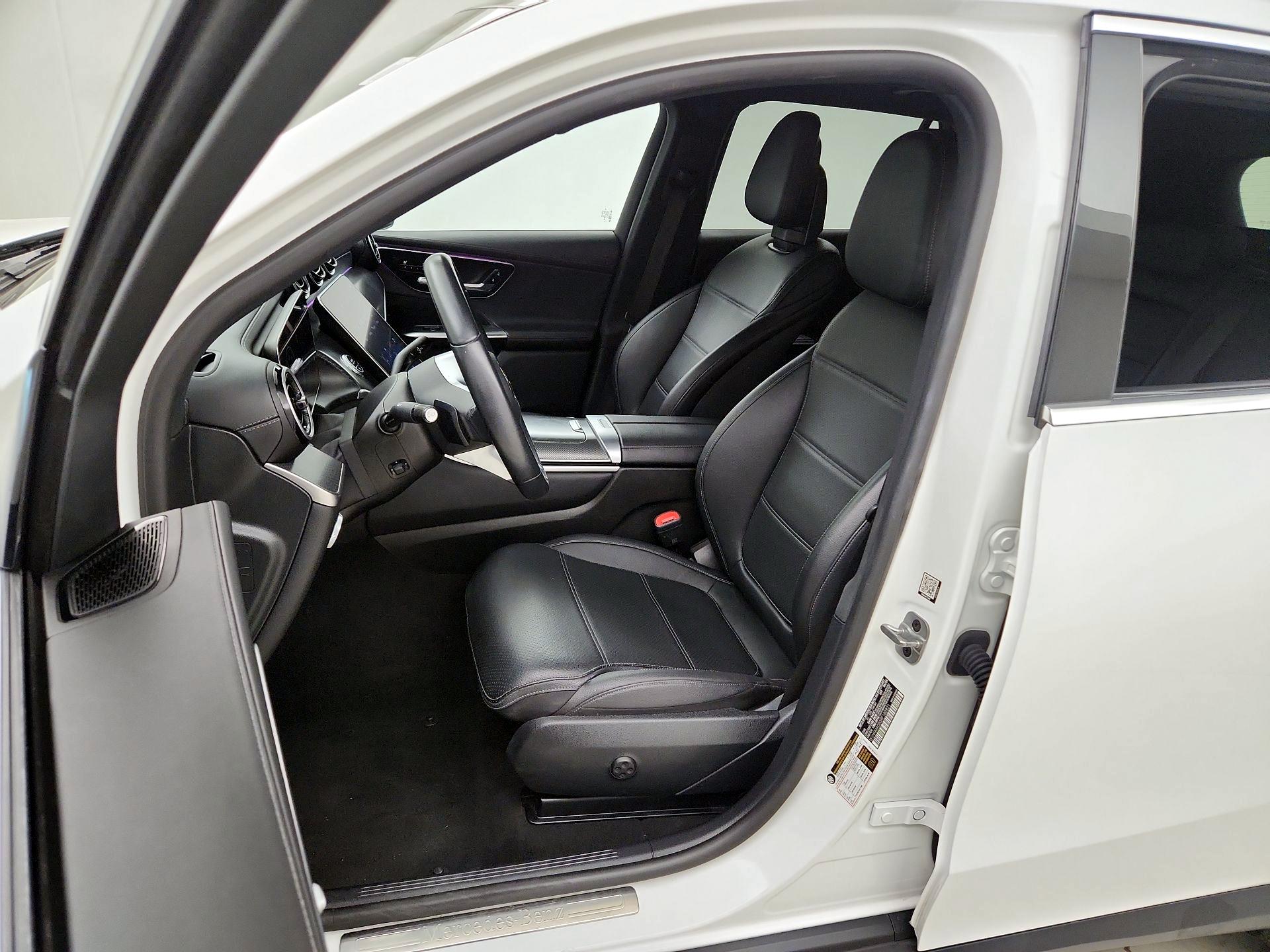 Thumbnail: 2024 Mercedes-Benz GLC - 11