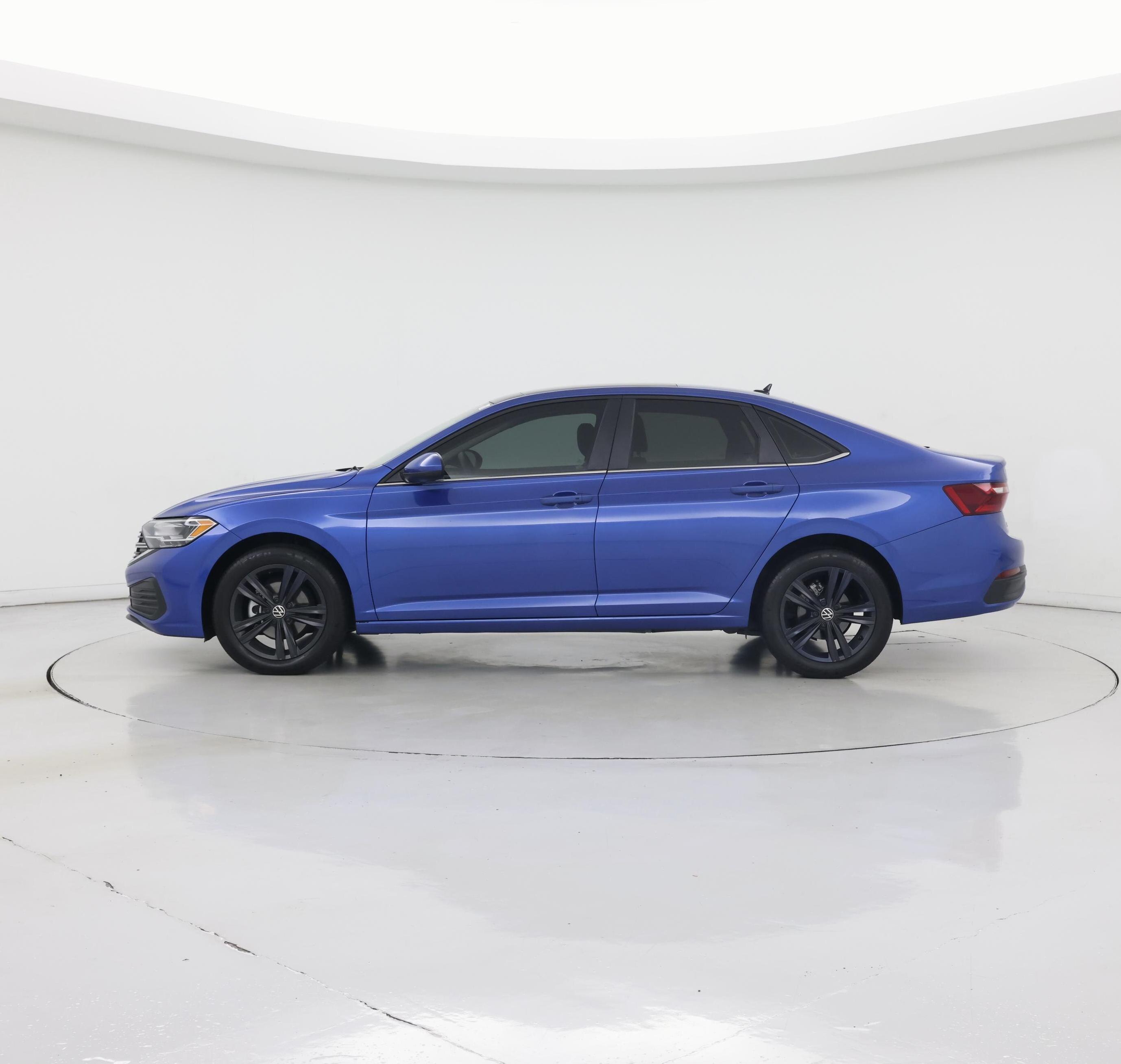 Thumbnail: 2024 Volkswagen Jetta - 3