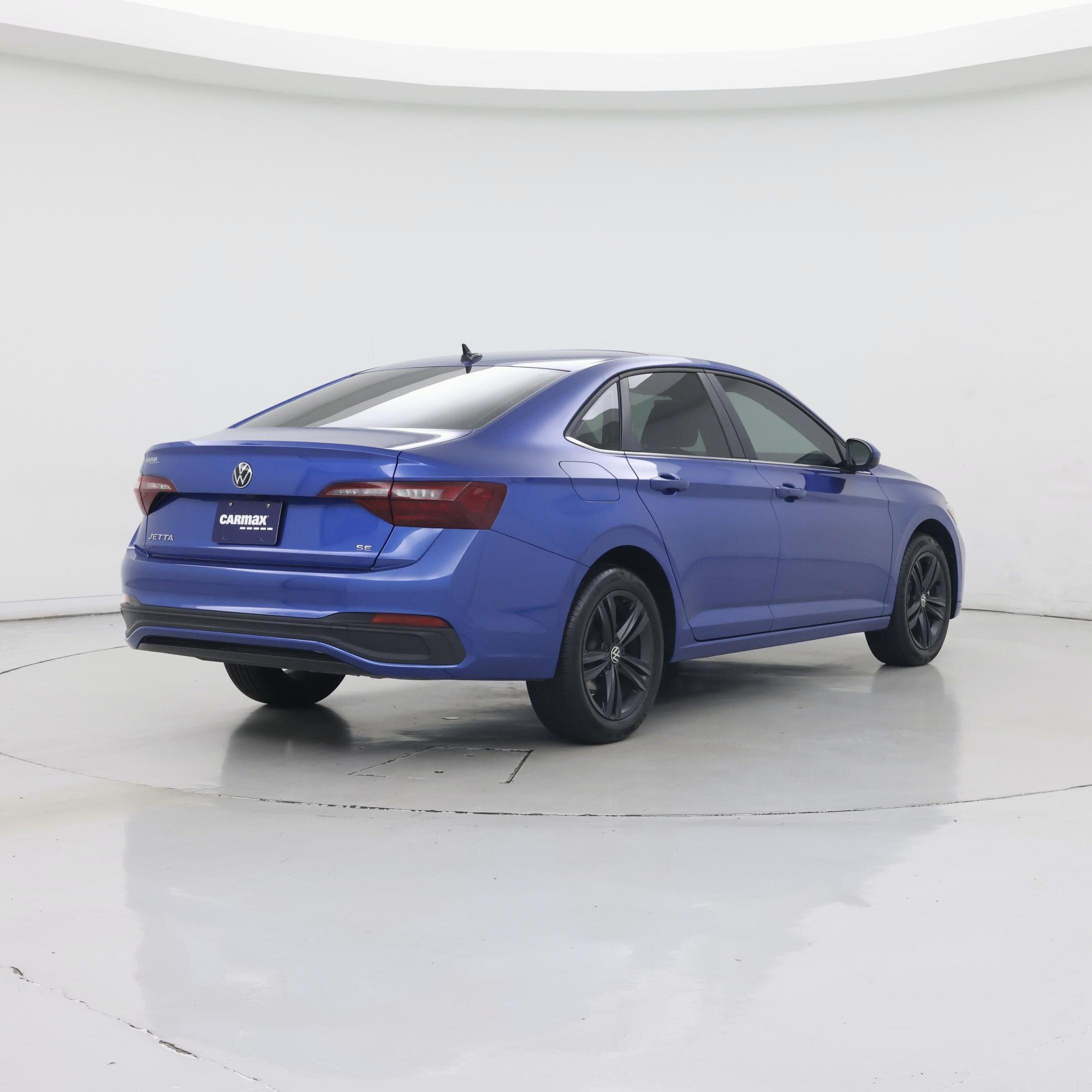 Thumbnail: 2024 Volkswagen Jetta - 8