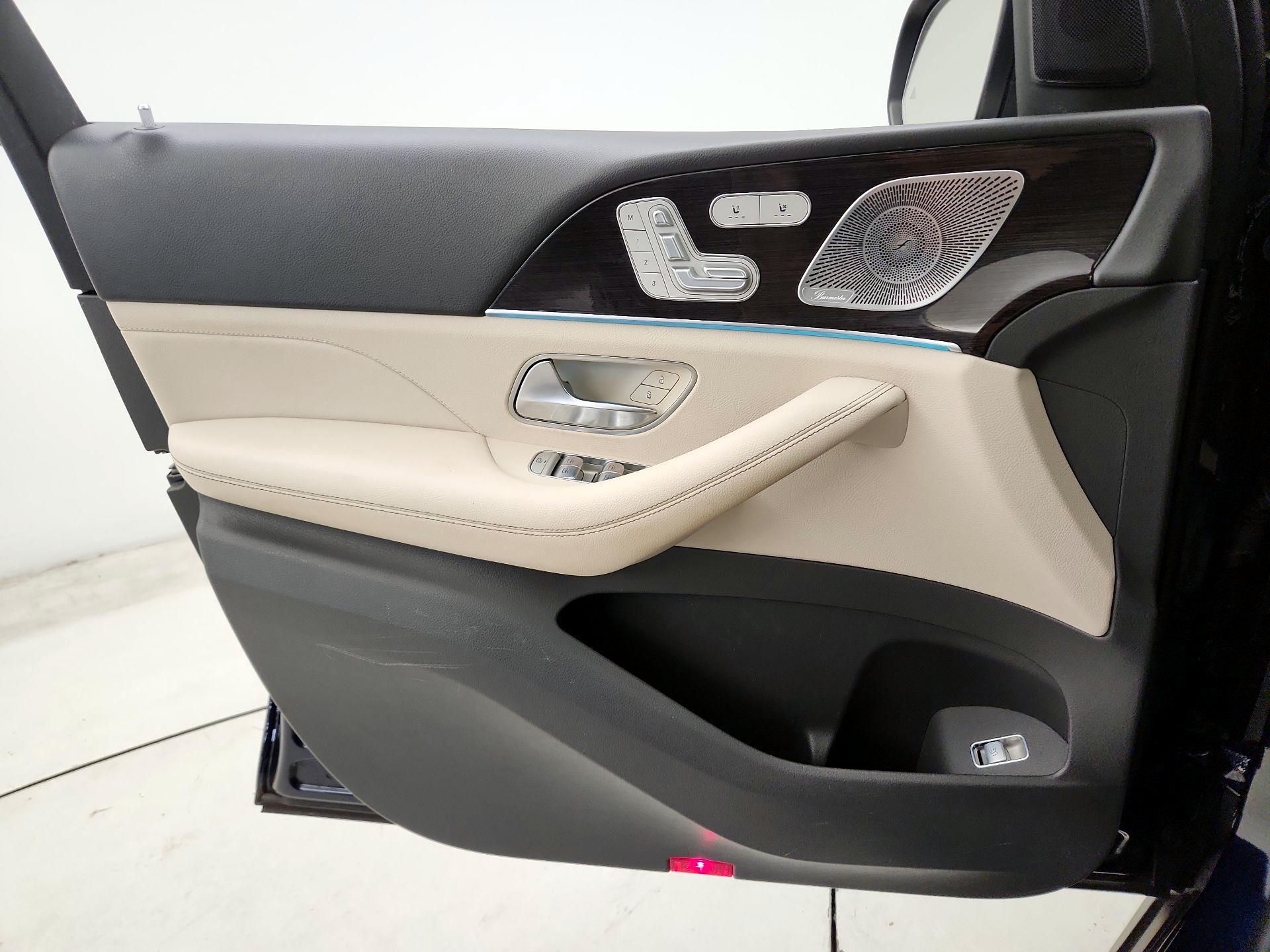 Thumbnail: 2020 Mercedes-Benz GLE - 12