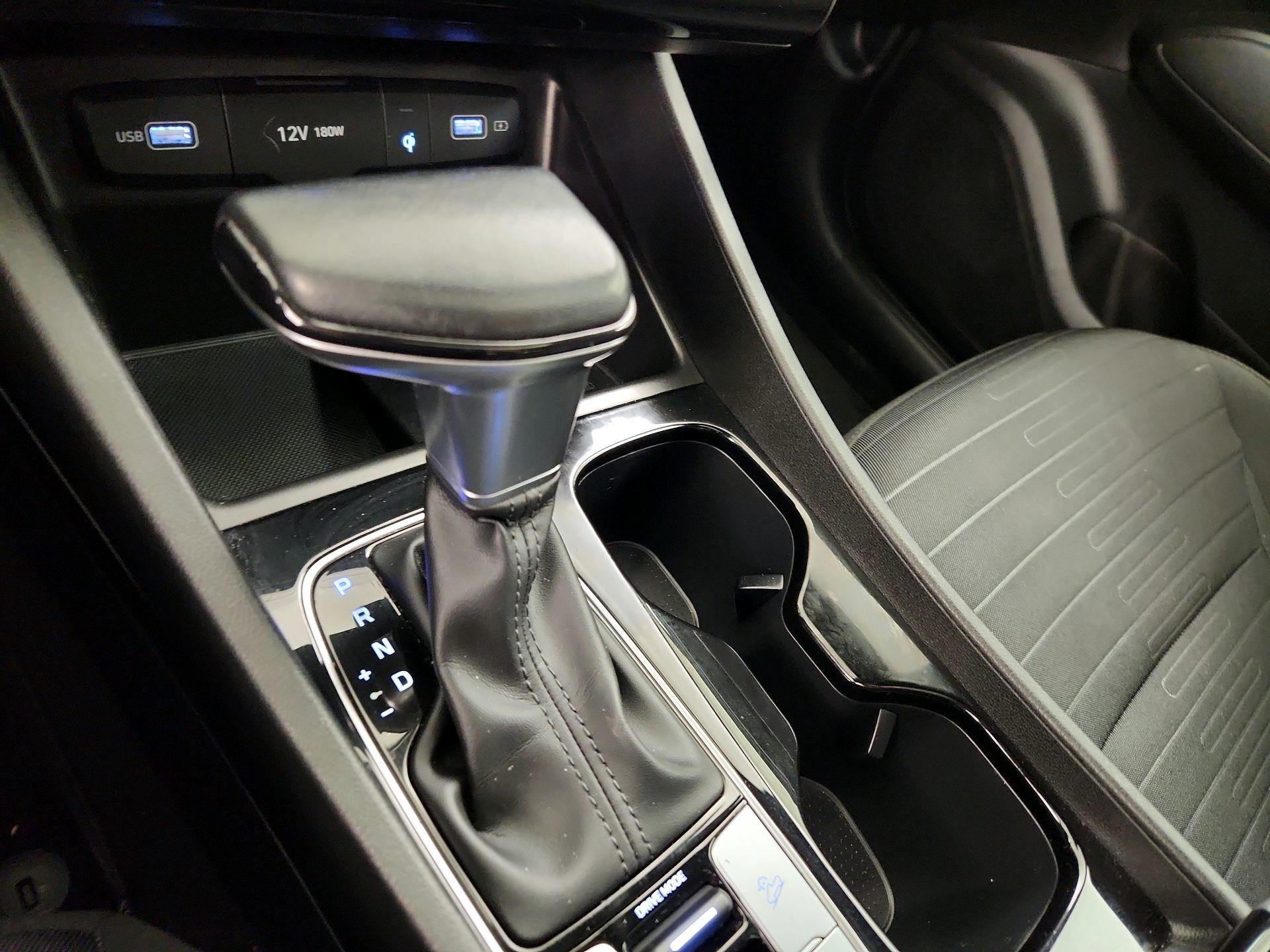 Thumbnail: 2022 Hyundai Santa Cruz - 17