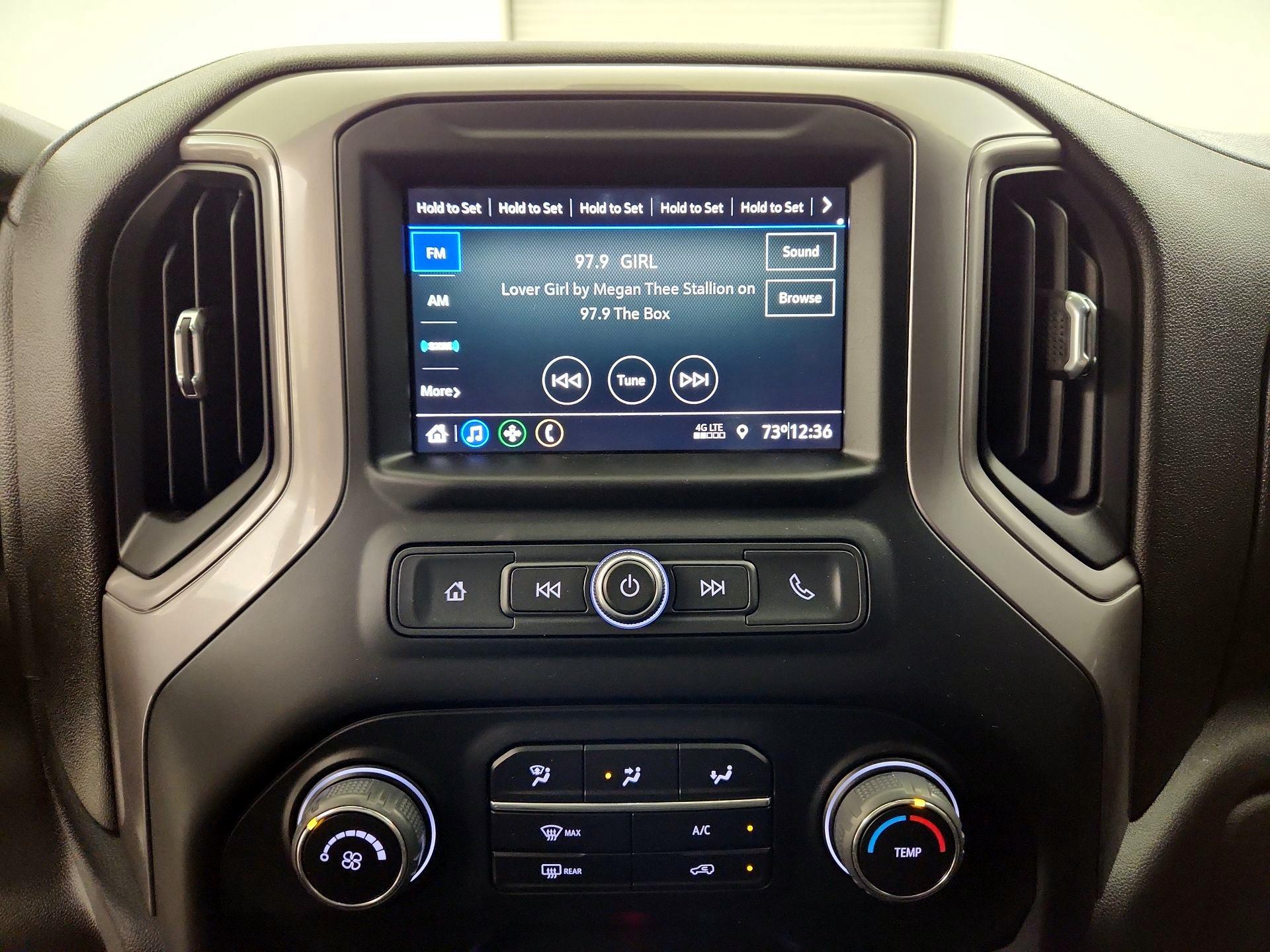 Thumbnail: 2022 Chevrolet Silverado 1500 - 15