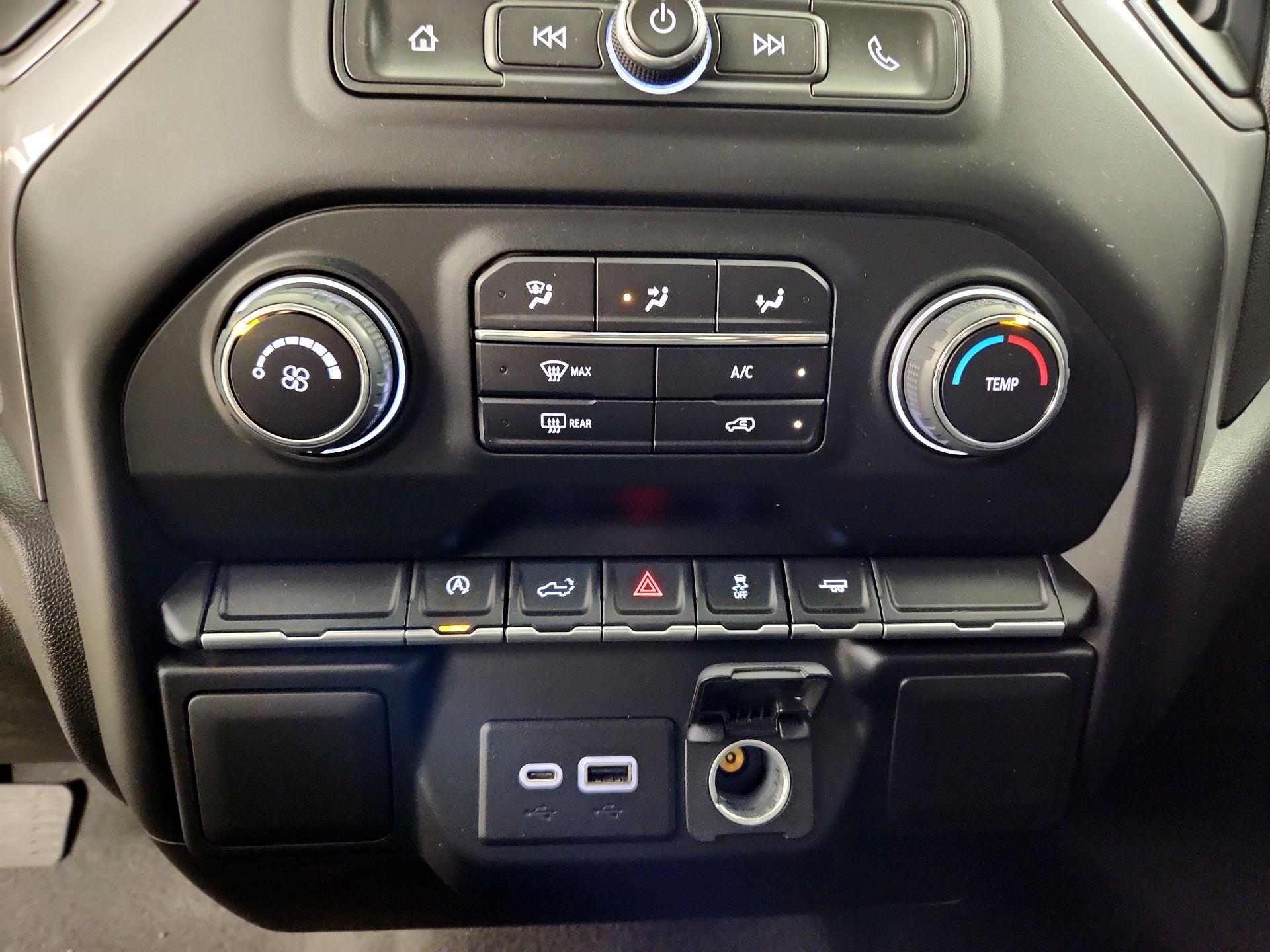 Thumbnail: 2022 Chevrolet Silverado 1500 - 16