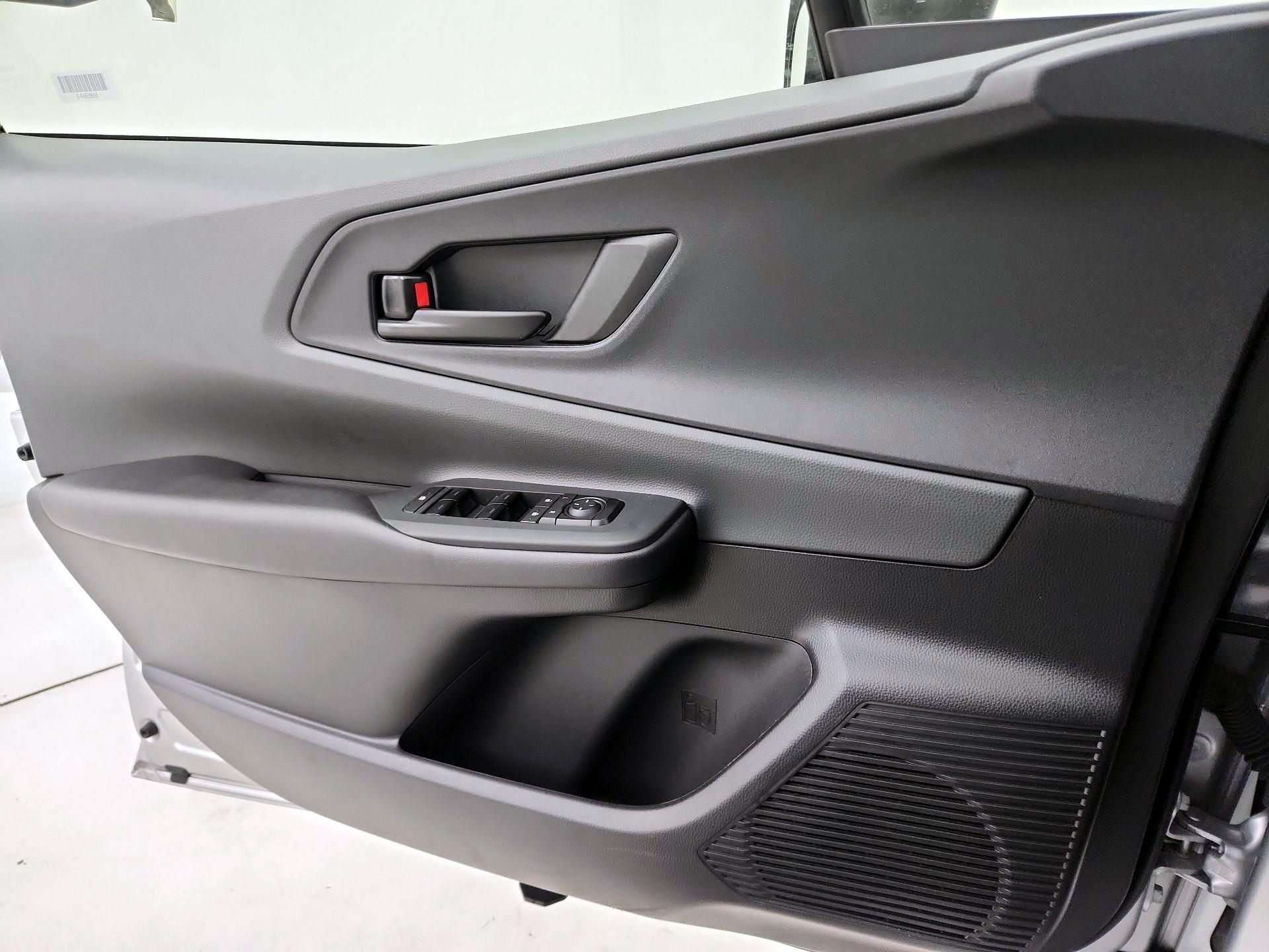 Thumbnail: 2025 Toyota Prius - 12