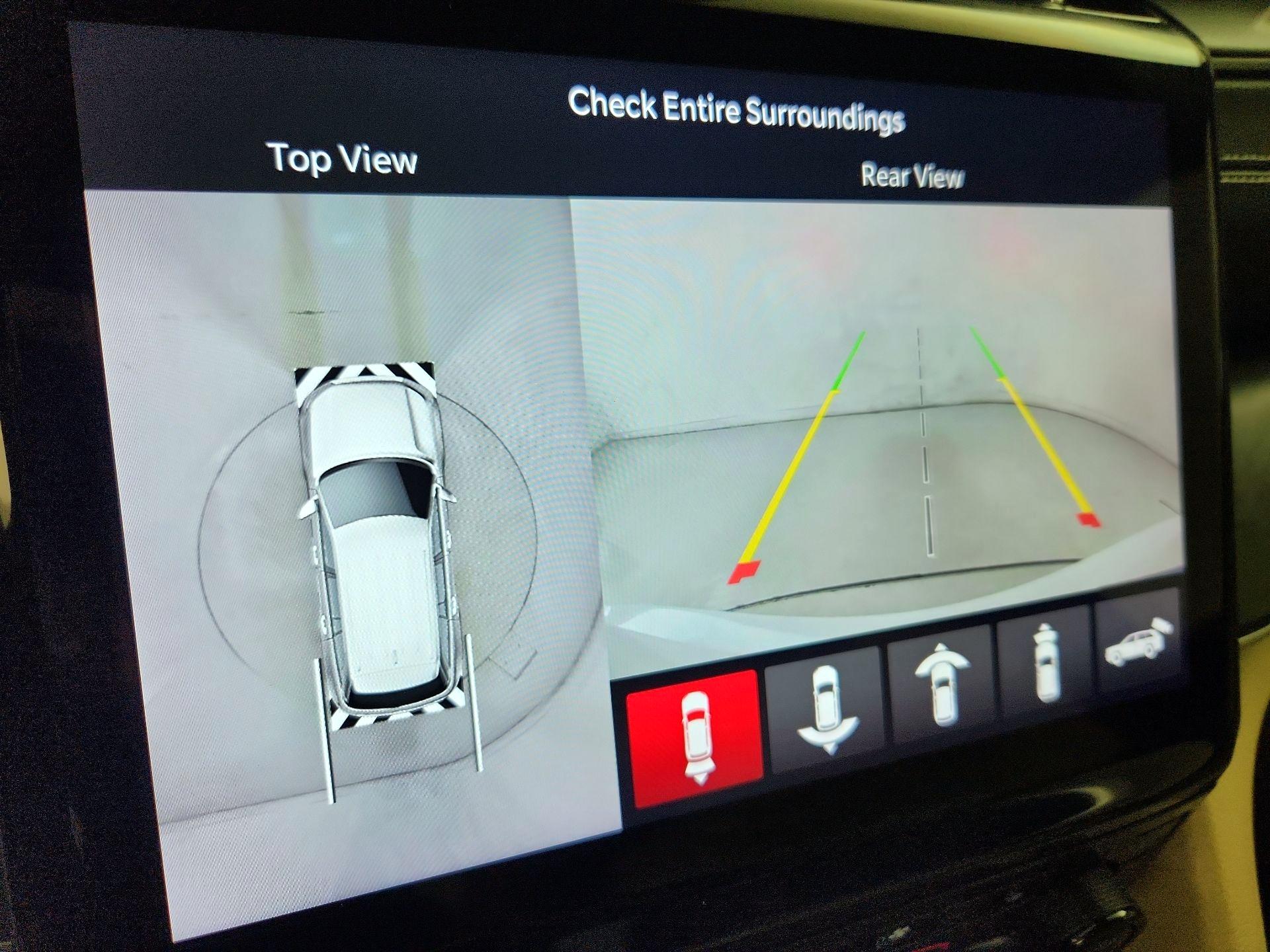 Thumbnail: 2023 Jeep Grand Cherokee - 15