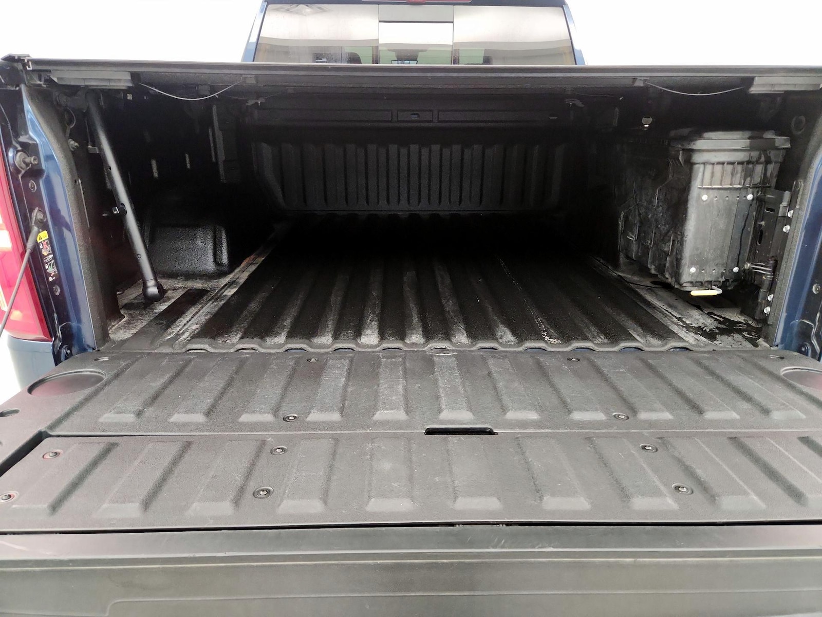 2022 Chevrolet Silverado 1500 LTZ - Photo 21