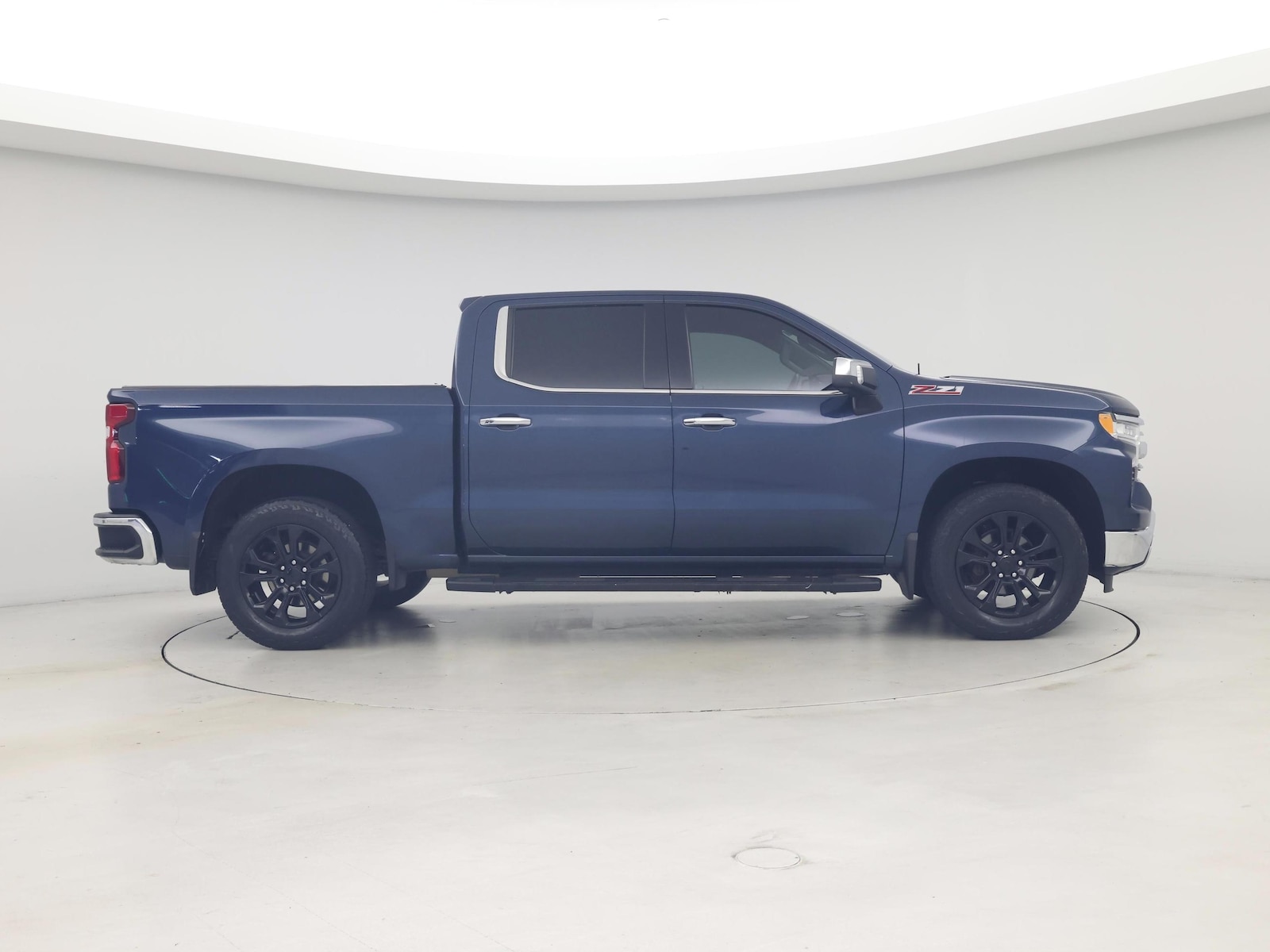 2022 Chevrolet Silverado 1500 LTZ - Photo 8