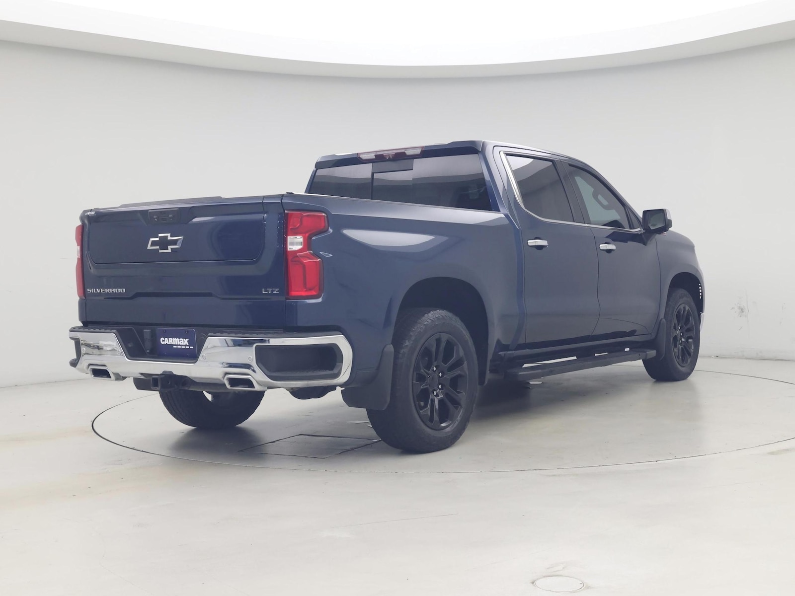 2022 Chevrolet Silverado 1500 LTZ - Photo 9