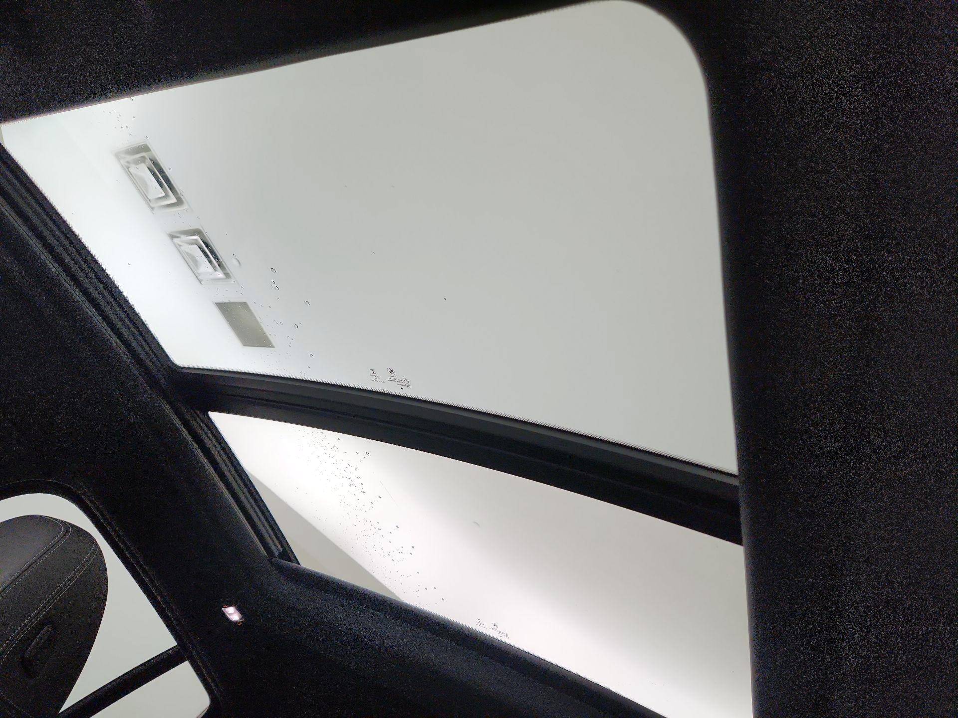 Thumbnail: 2021 BMW X4 - 20