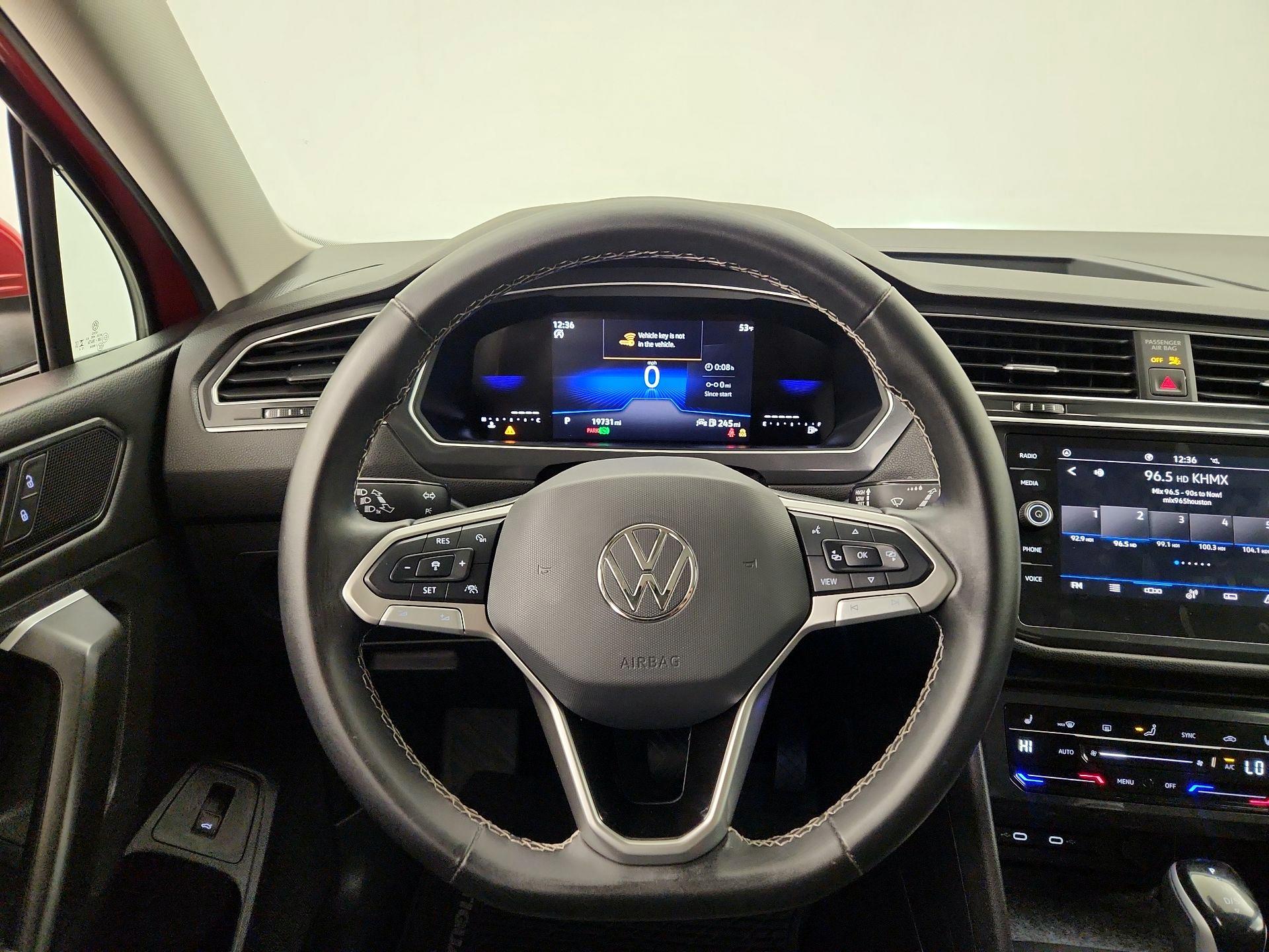 Thumbnail: 2024 Volkswagen Tiguan - 10