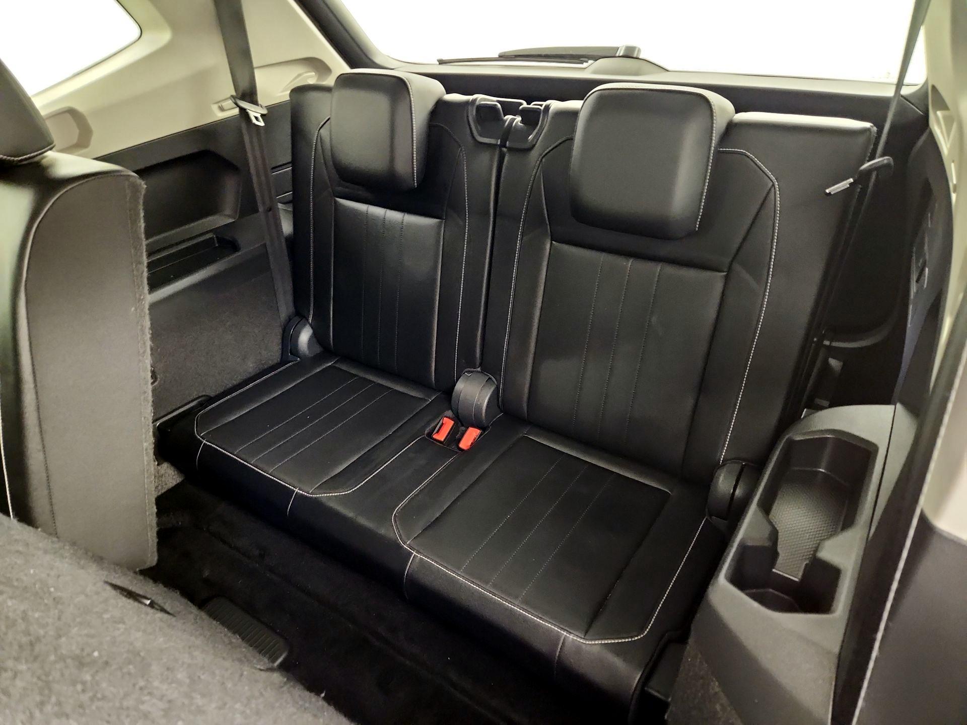 Thumbnail: 2024 Volkswagen Tiguan - 20