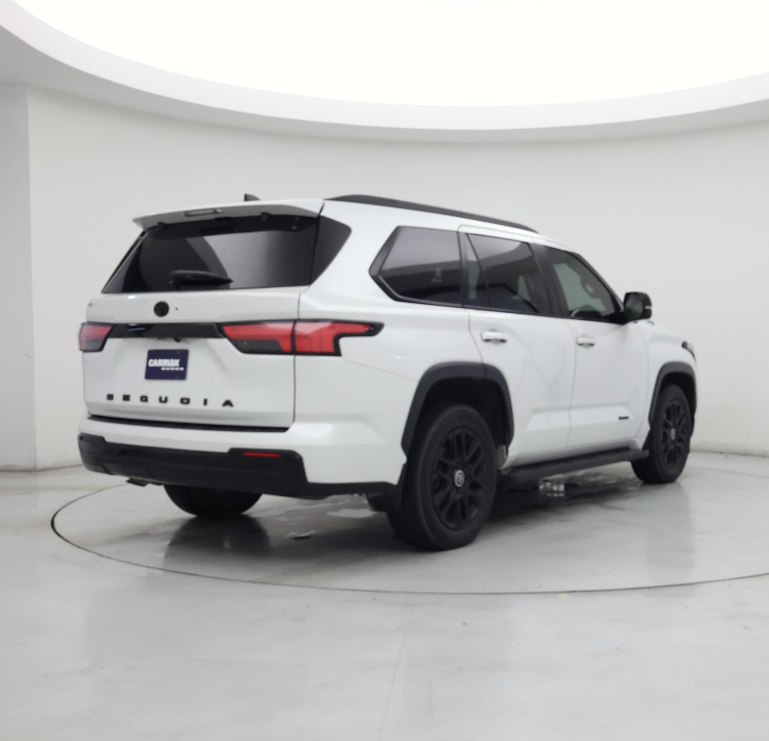 Thumbnail: 2024 Toyota Sequoia - 8