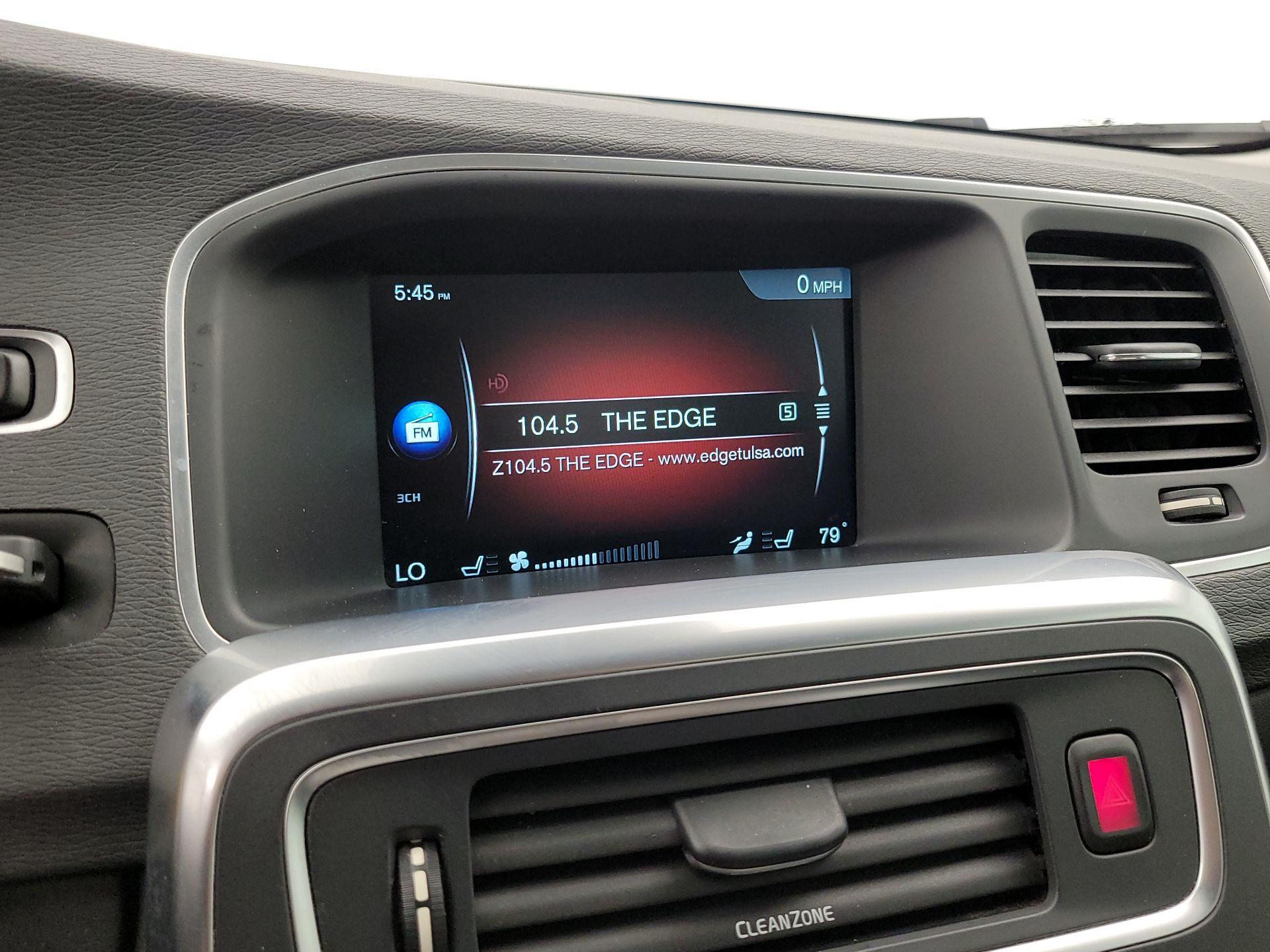 Thumbnail: 2017 Volvo S60 - 16