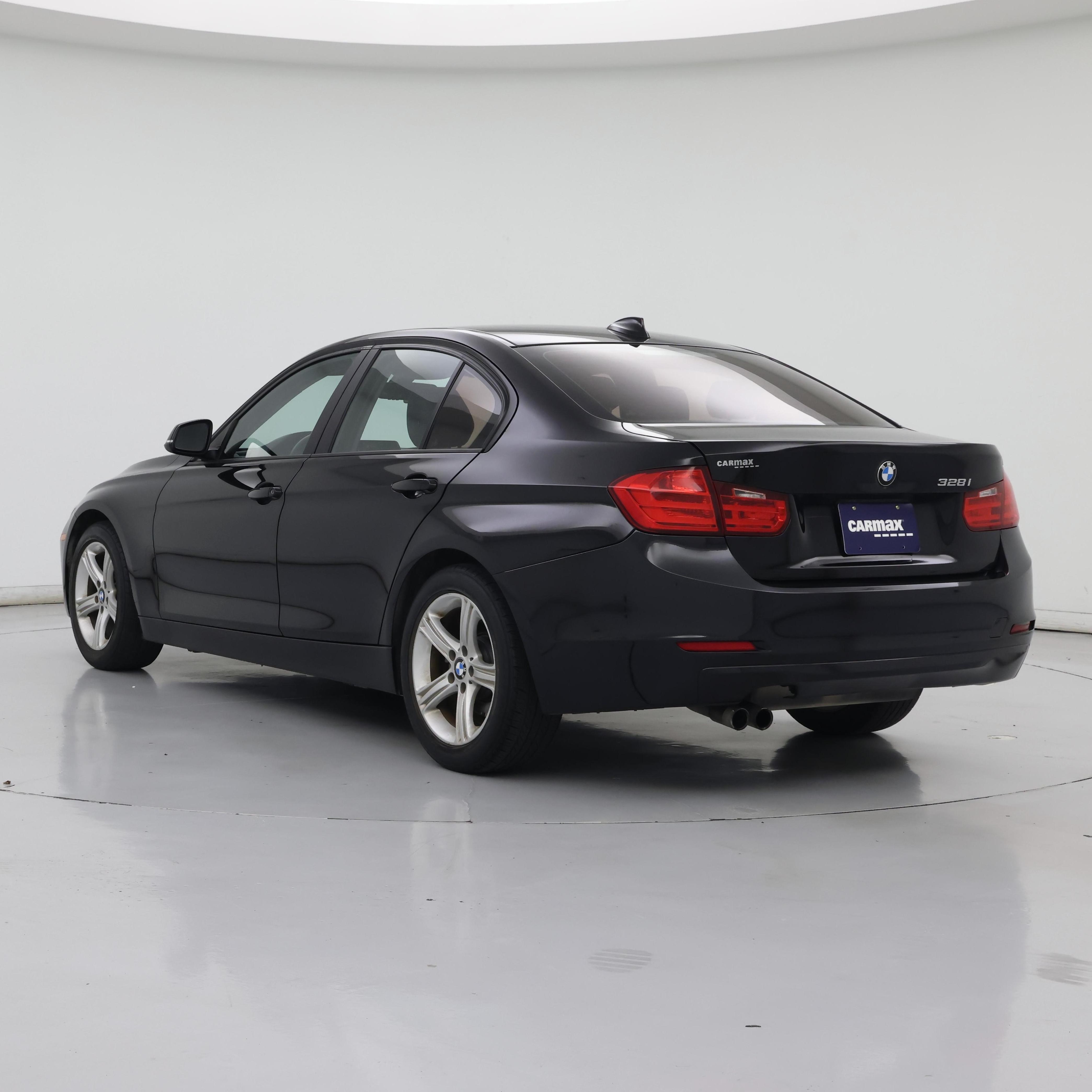 Thumbnail: 2015 BMW 3 Series - 2