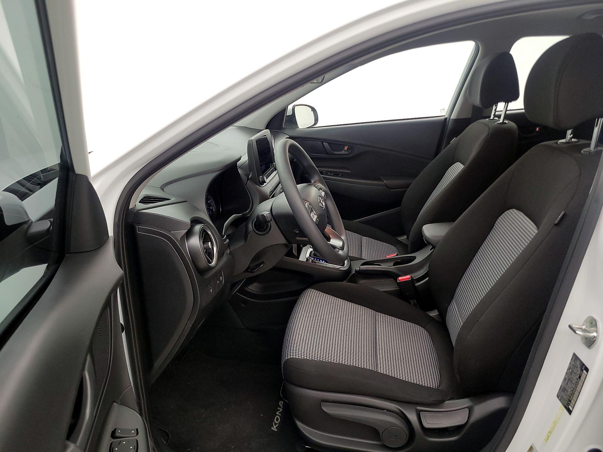 Thumbnail: 2022 Hyundai Kona - 11