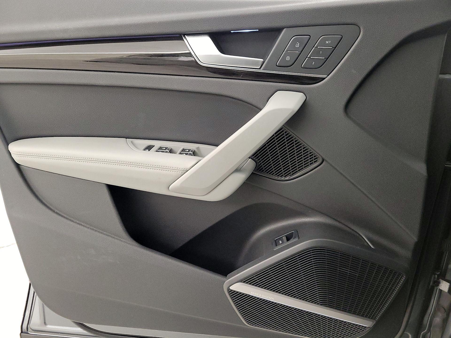 Thumbnail: 2018 Audi Q5 - 12