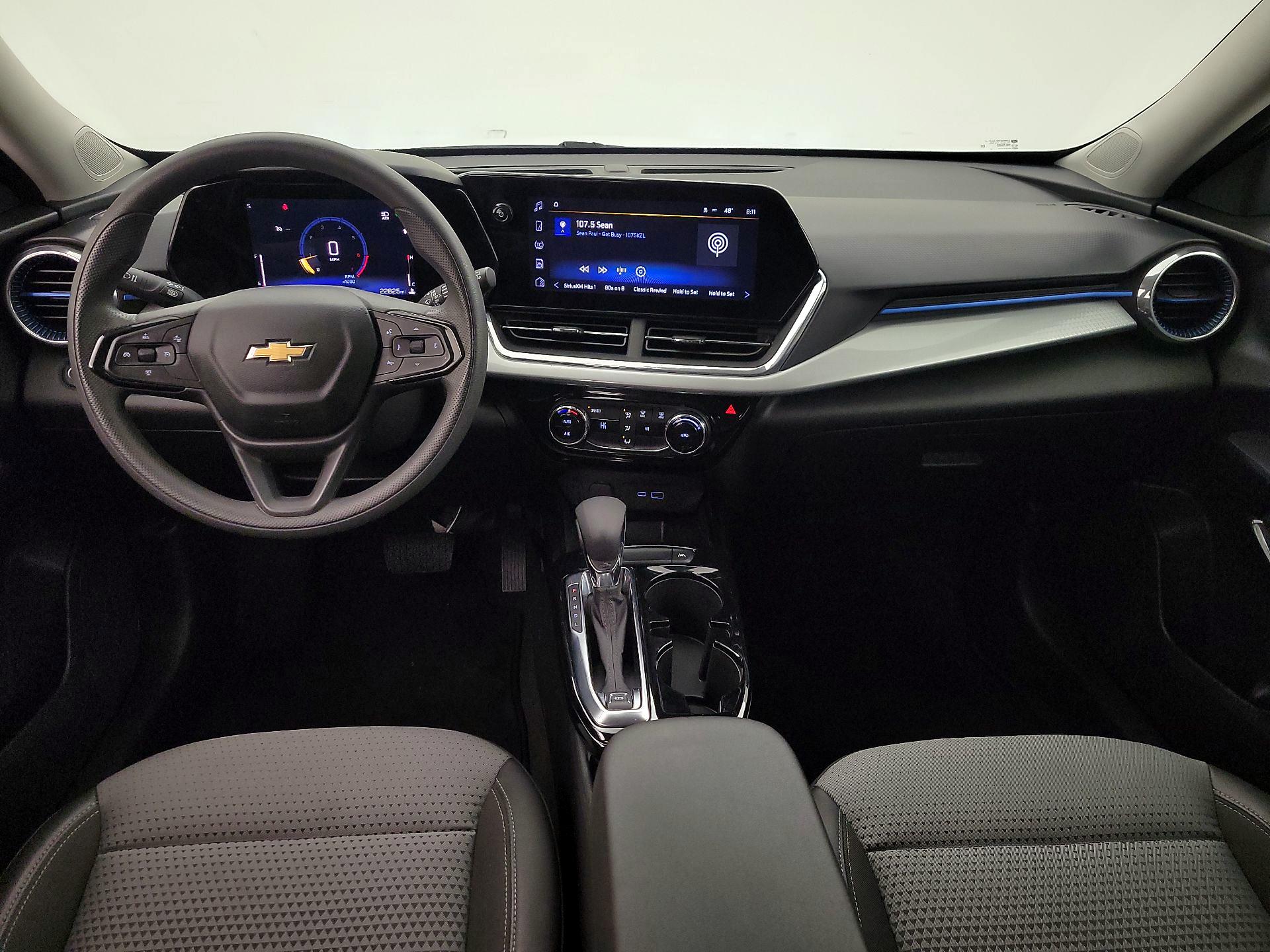 Thumbnail: 2024 Chevrolet Trax - 9